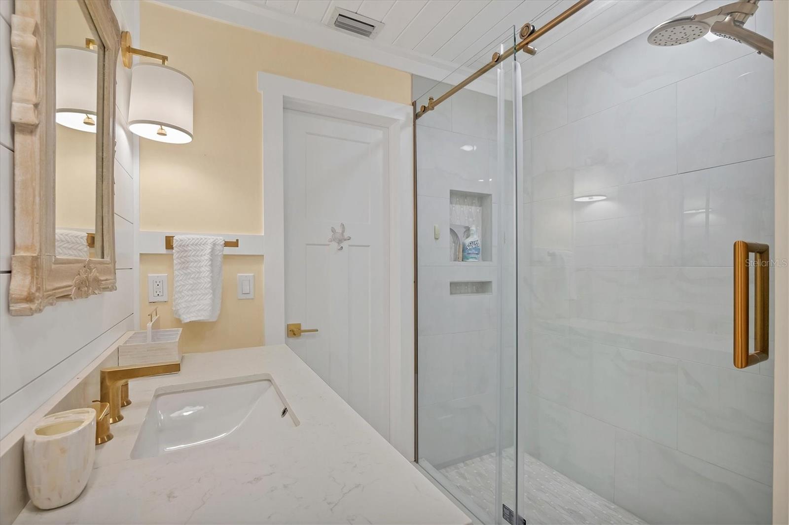 290 Gulf Blvd #17 Property Photo 31
