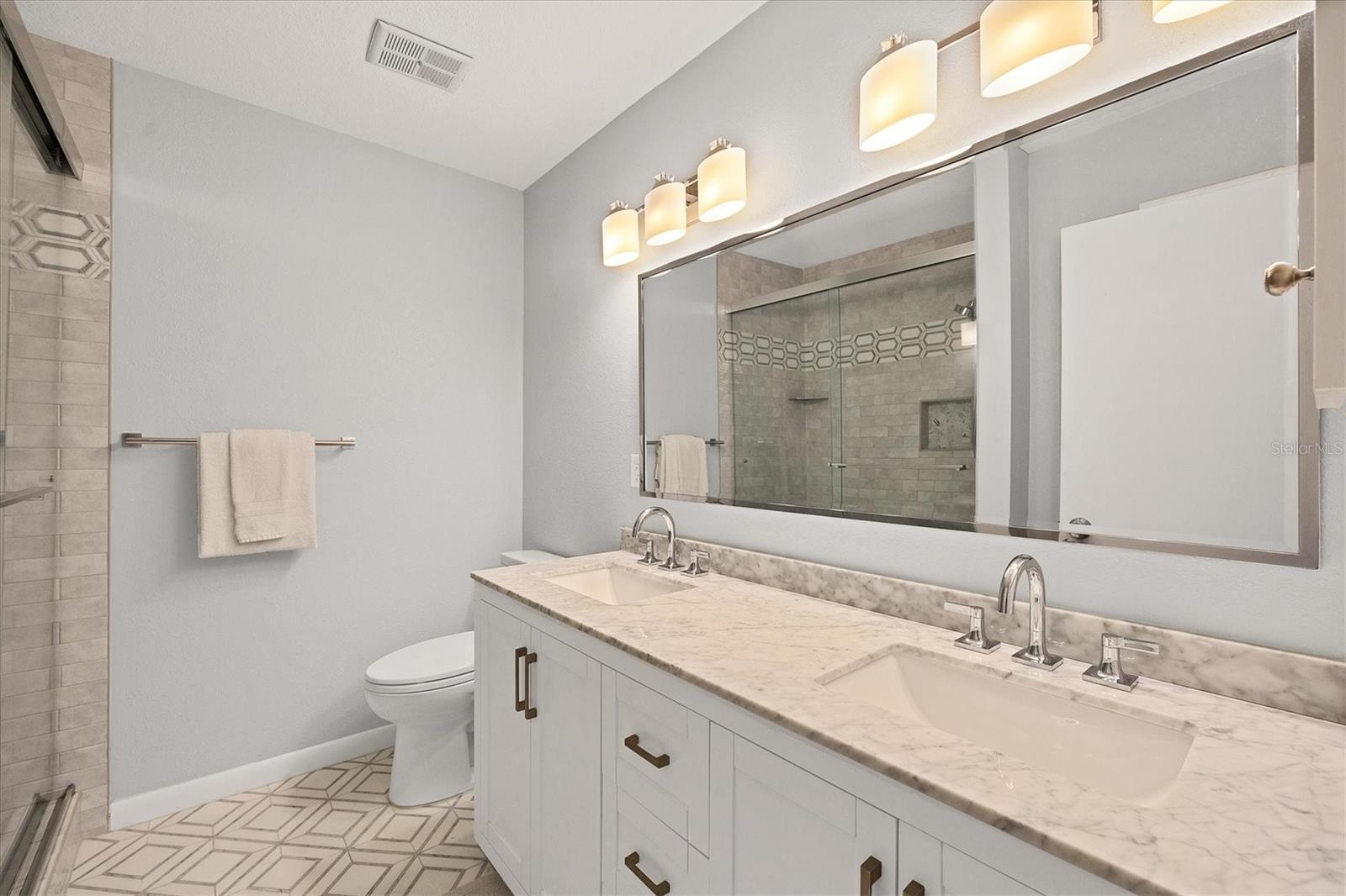 420 Gulf Blvd #13 Property Photo 25