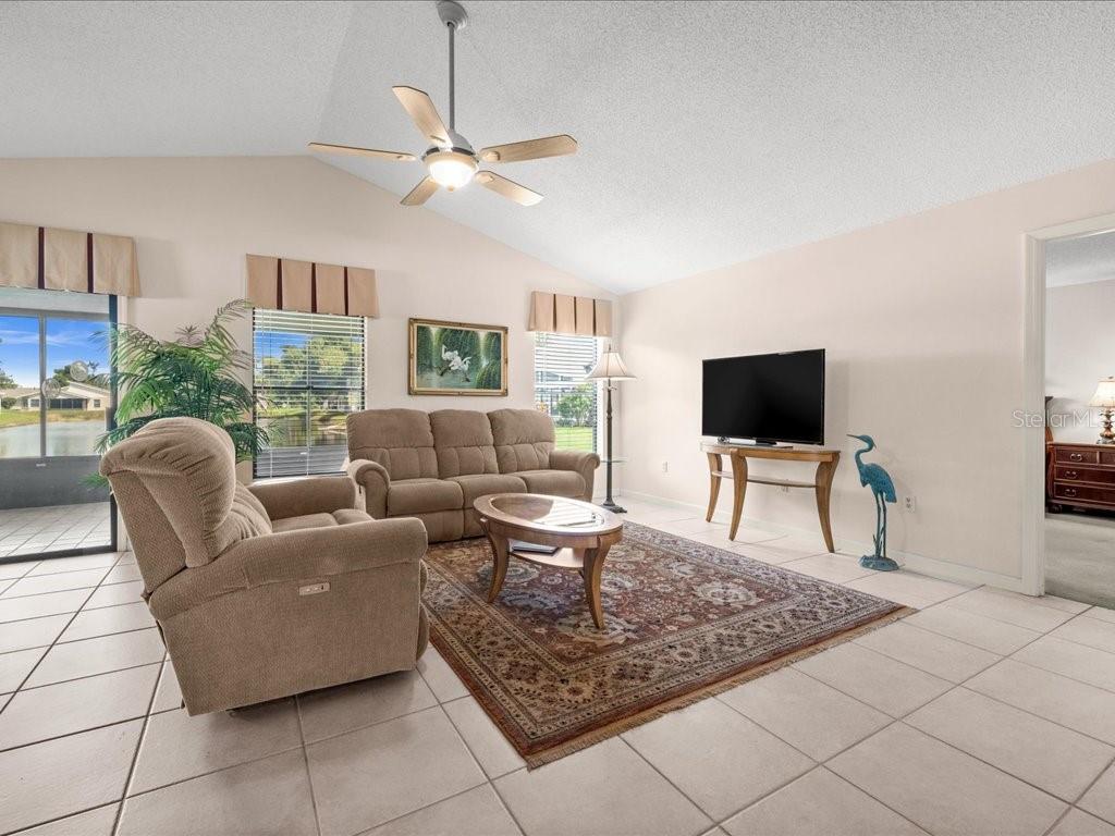 411 Cypress Forest Dr Property Photo 5