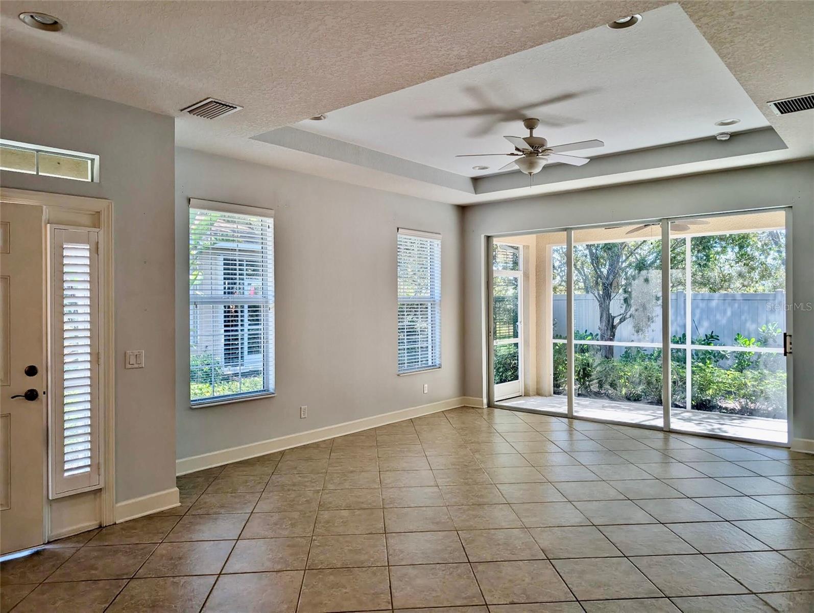 2585 Cortenova Ct Property Photo 5