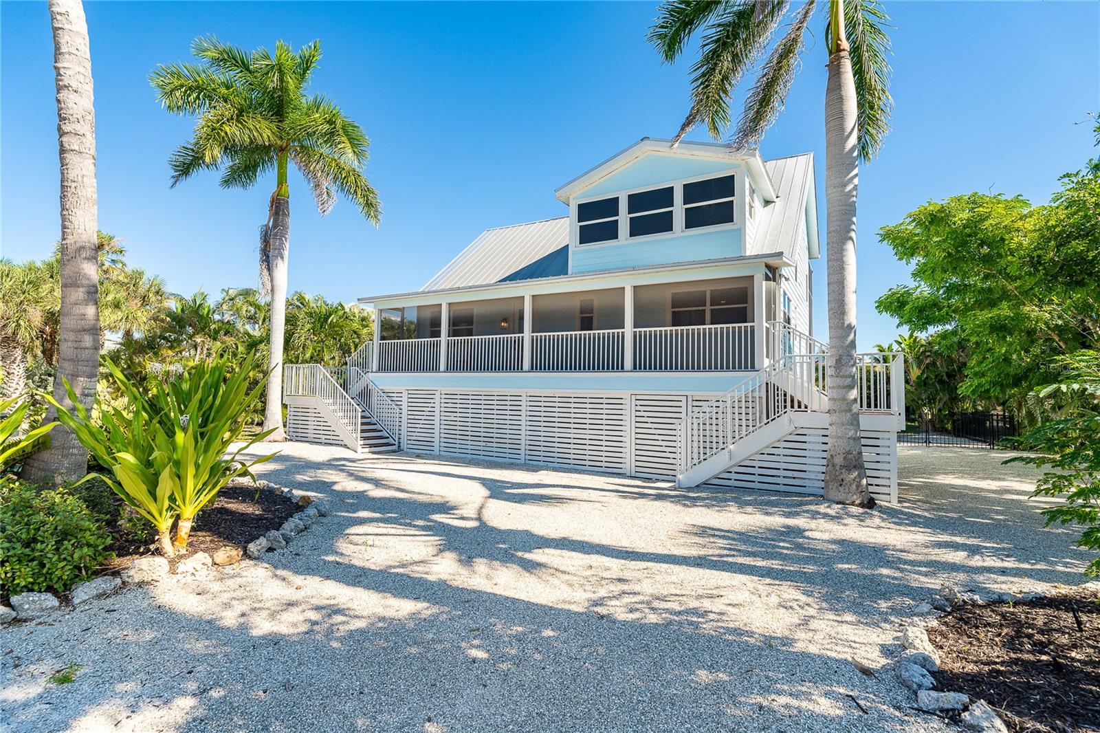 260 Kettle Harbor Dr Property Photo 3
