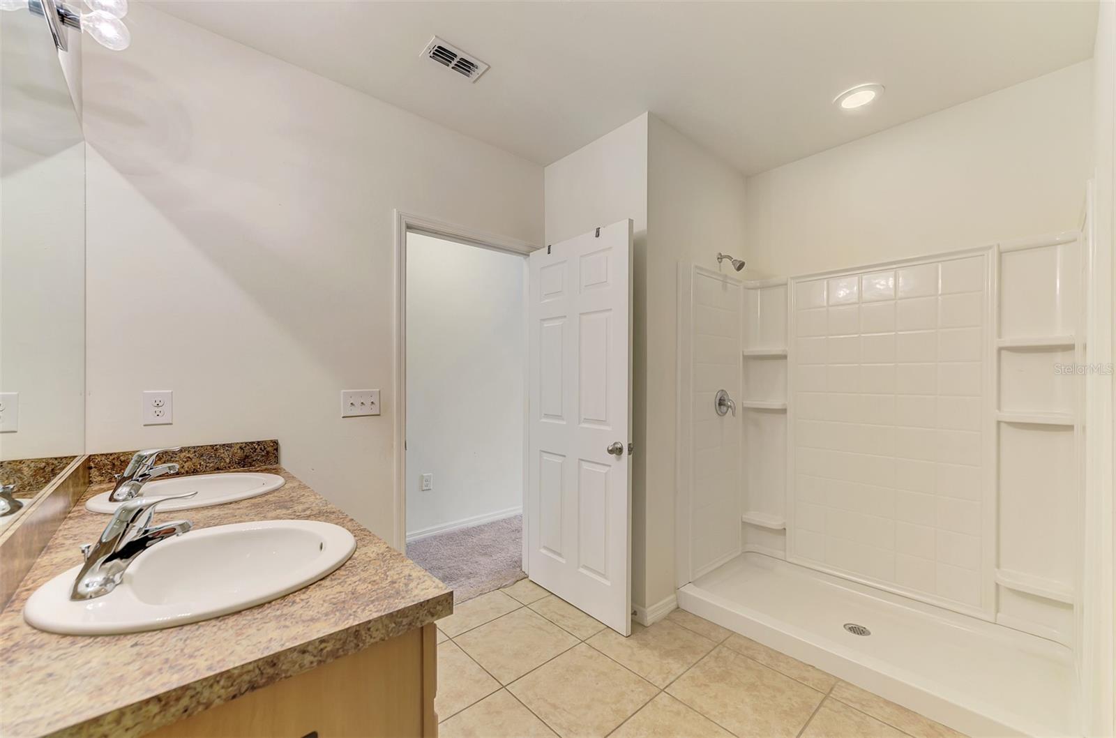 10476 Harlingen St Property Photo 13