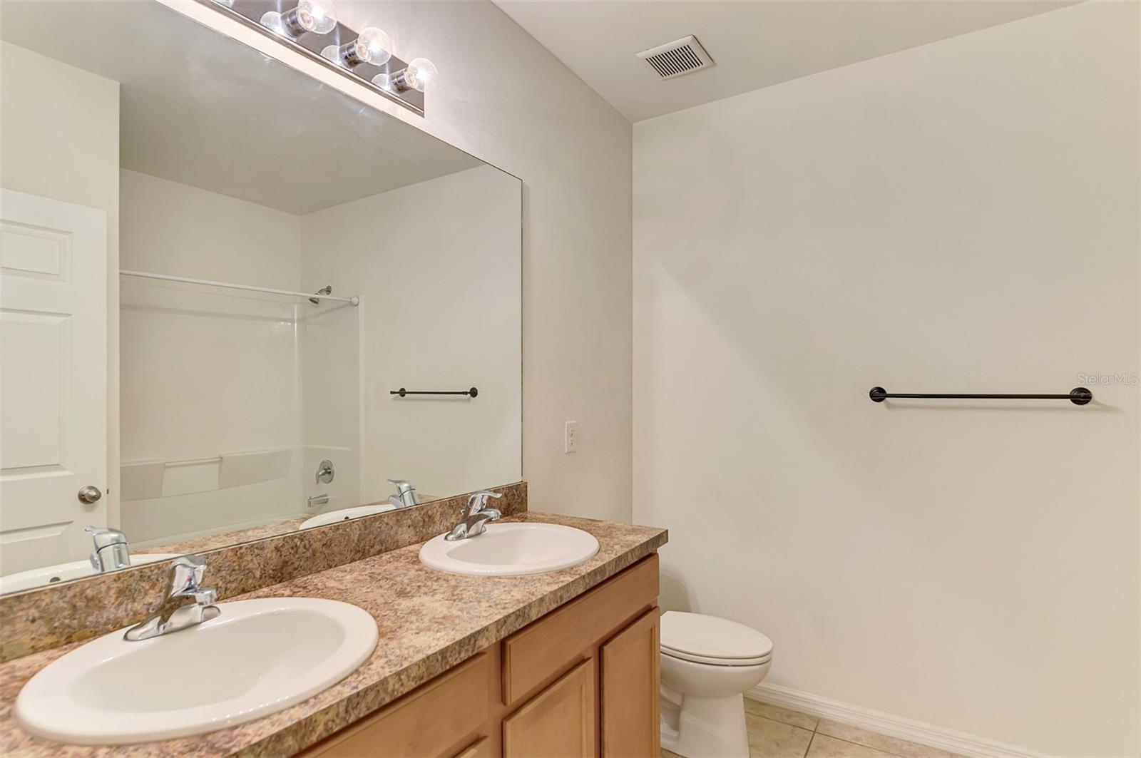 10476 Harlingen St Property Photo 16