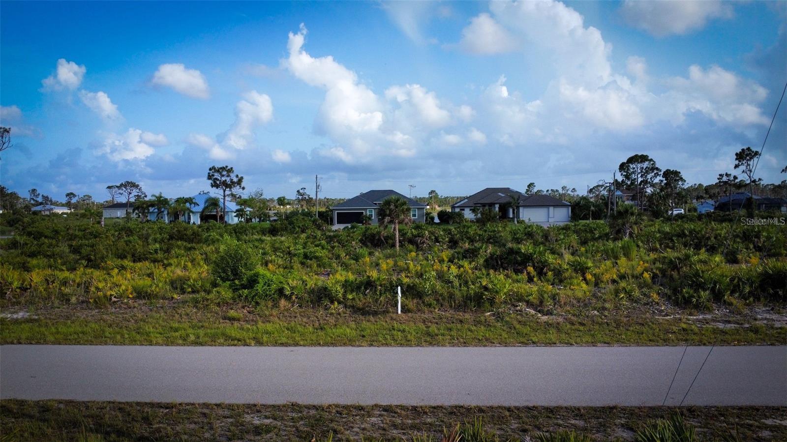 15 Amidship Rd Property Photo 1
