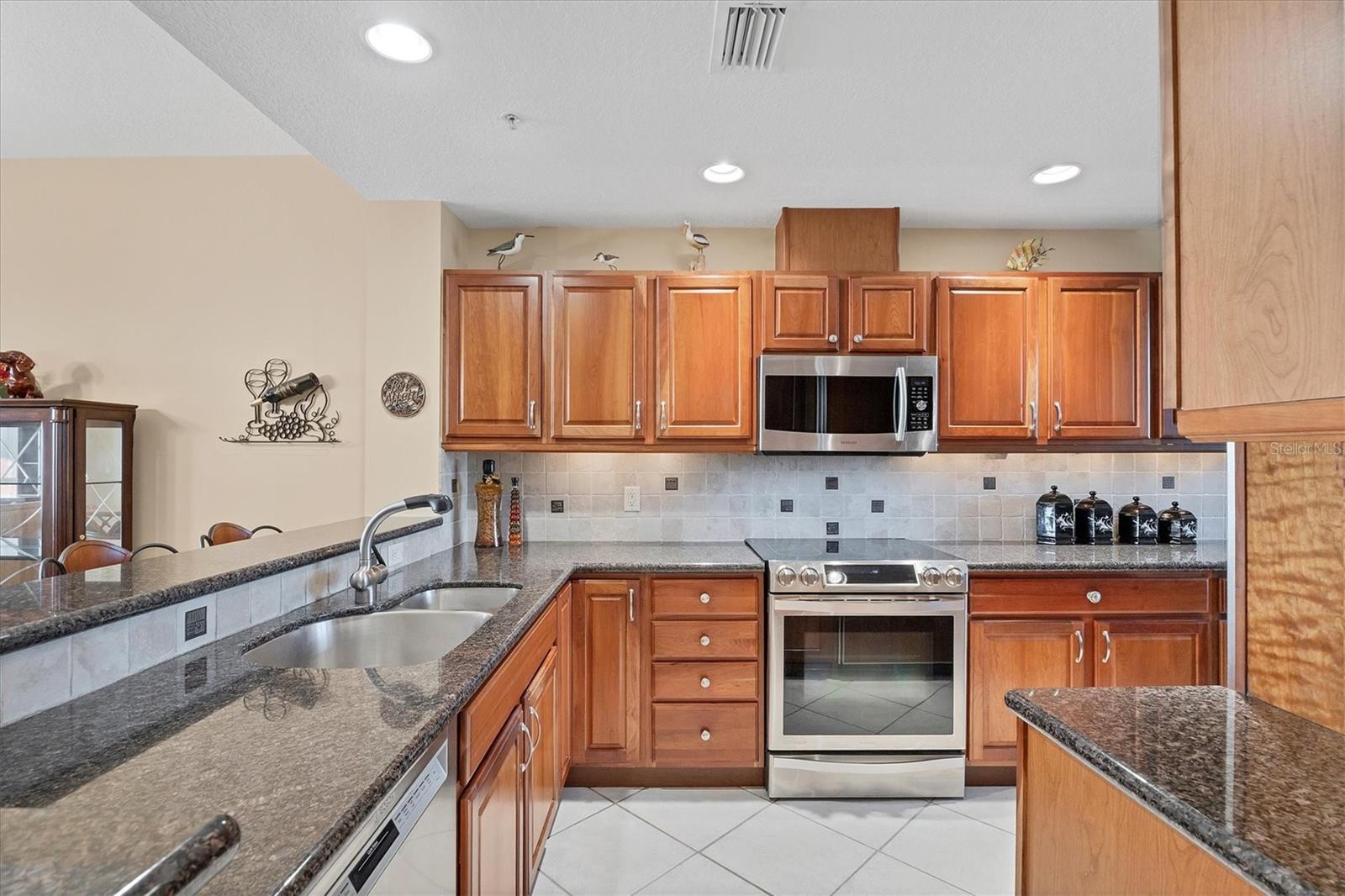 13113 Gasparilla Rd #403 Property Photo 8