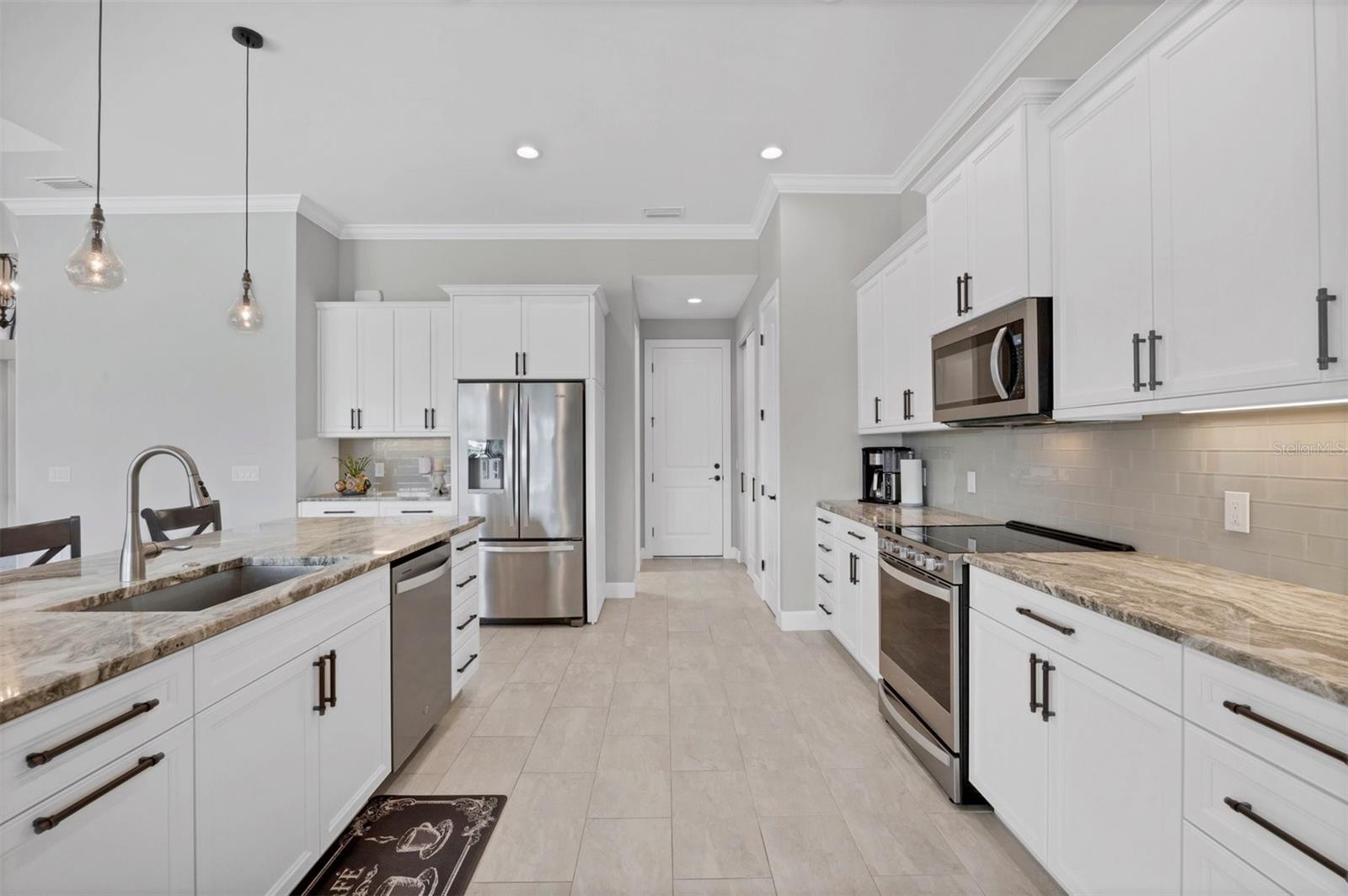 16660 Liggett Cir Property Photo 14