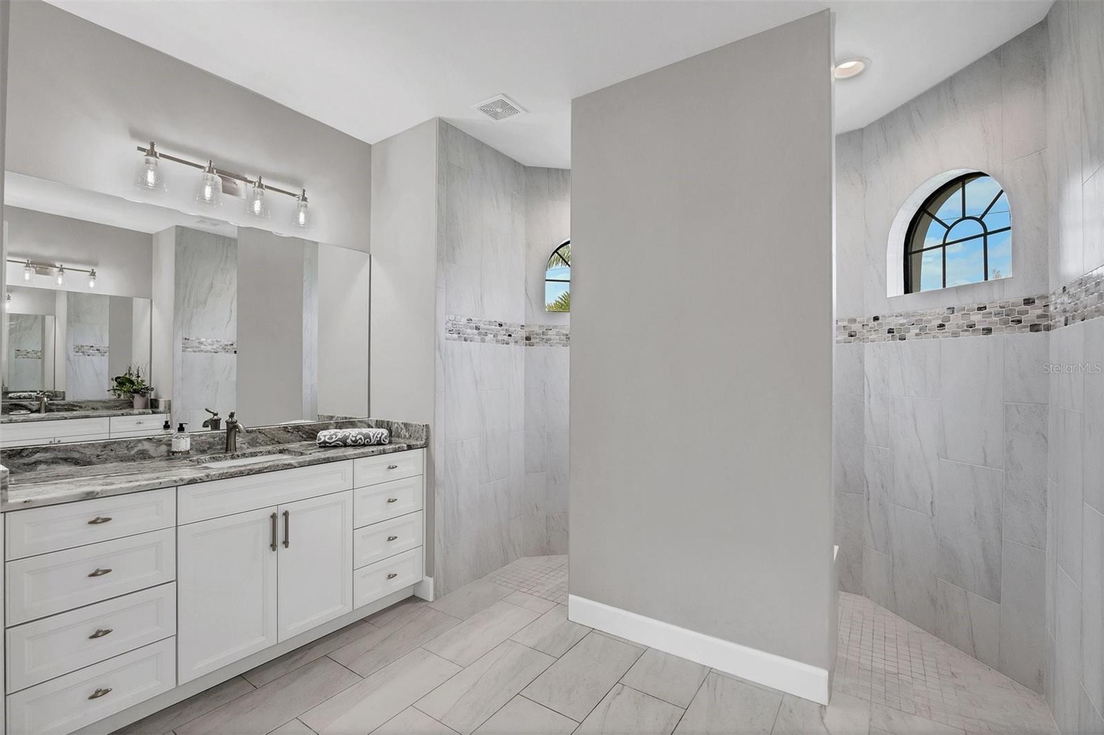 16660 Liggett Cir Property Photo 23