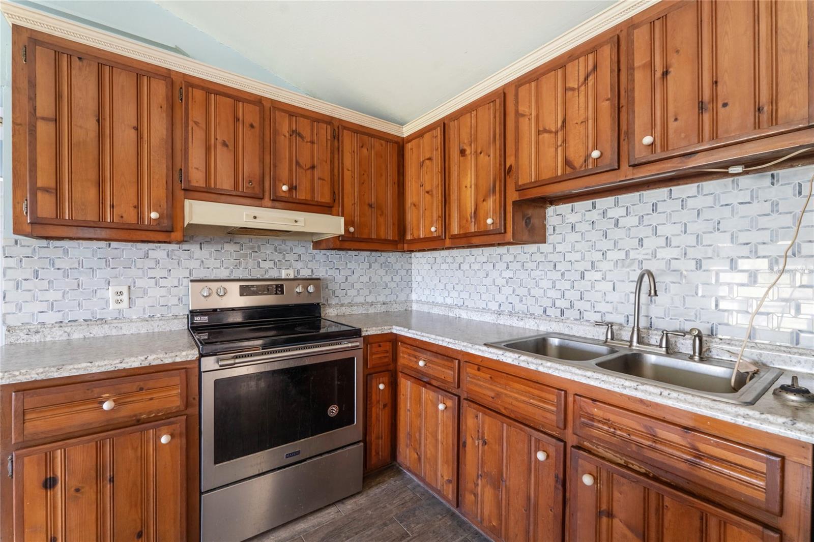 8409 Roosevelt St Property Photo 14