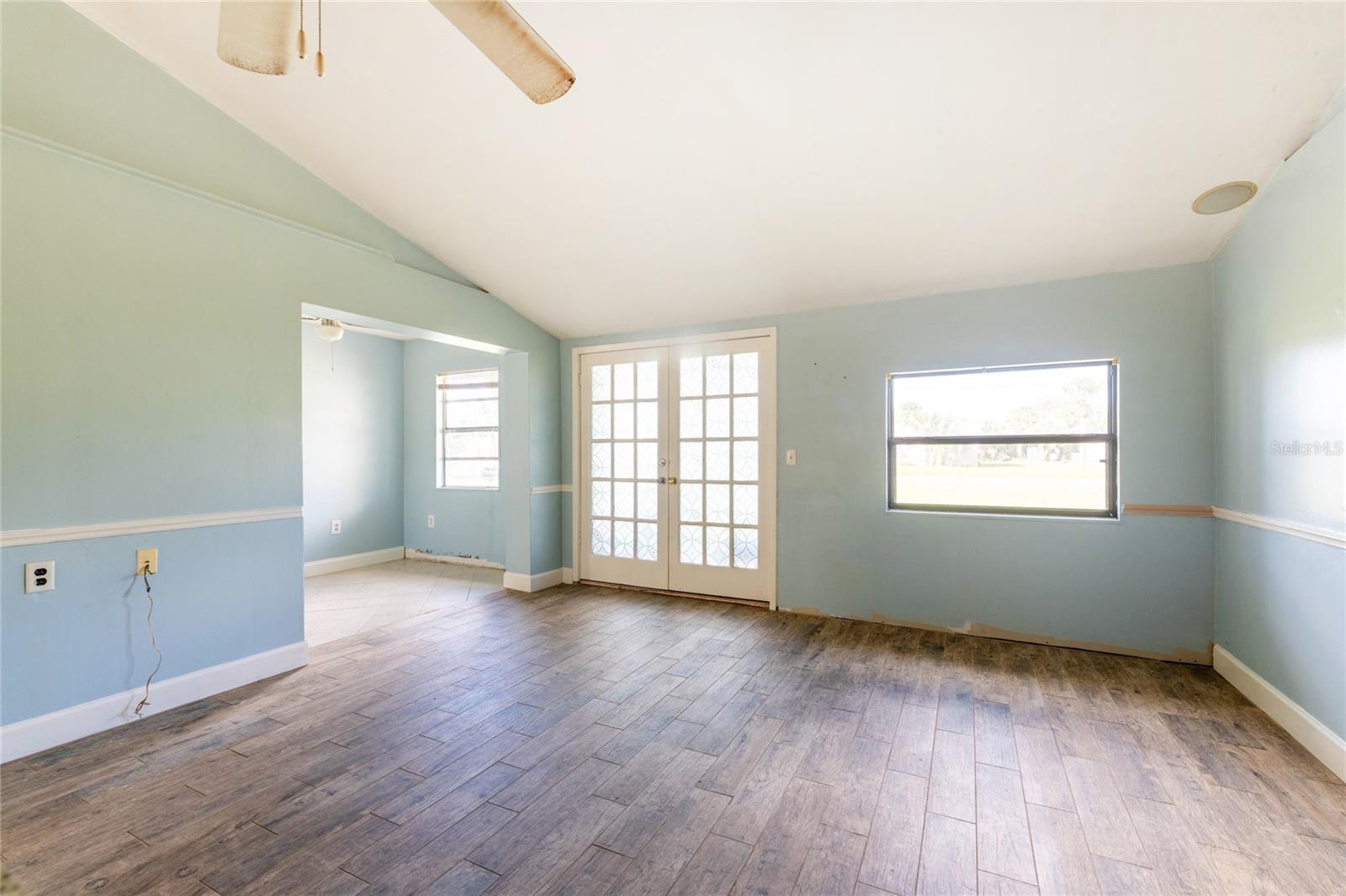 8409 Roosevelt St Property Photo 15