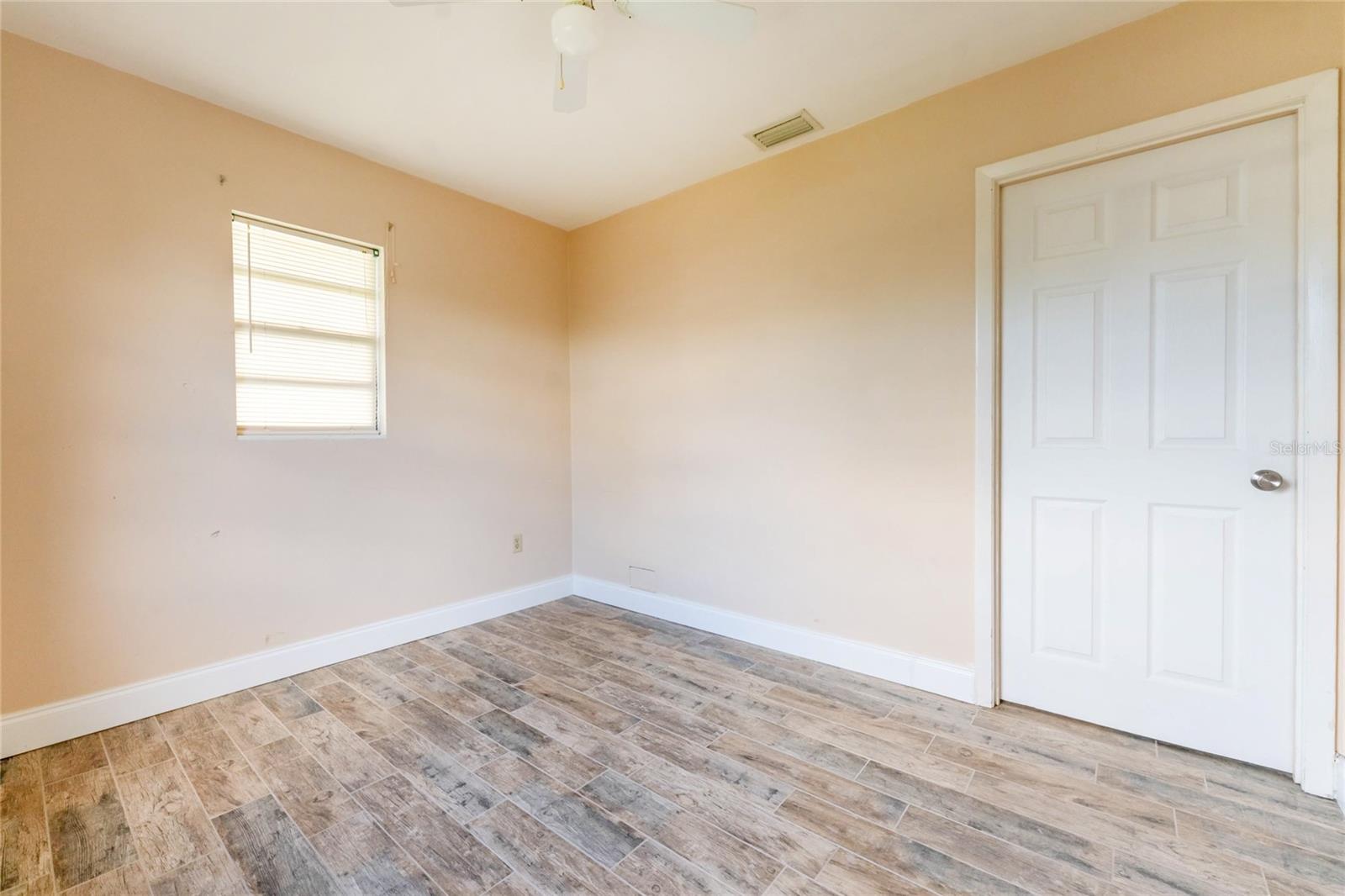 8409 Roosevelt St Property Photo 17