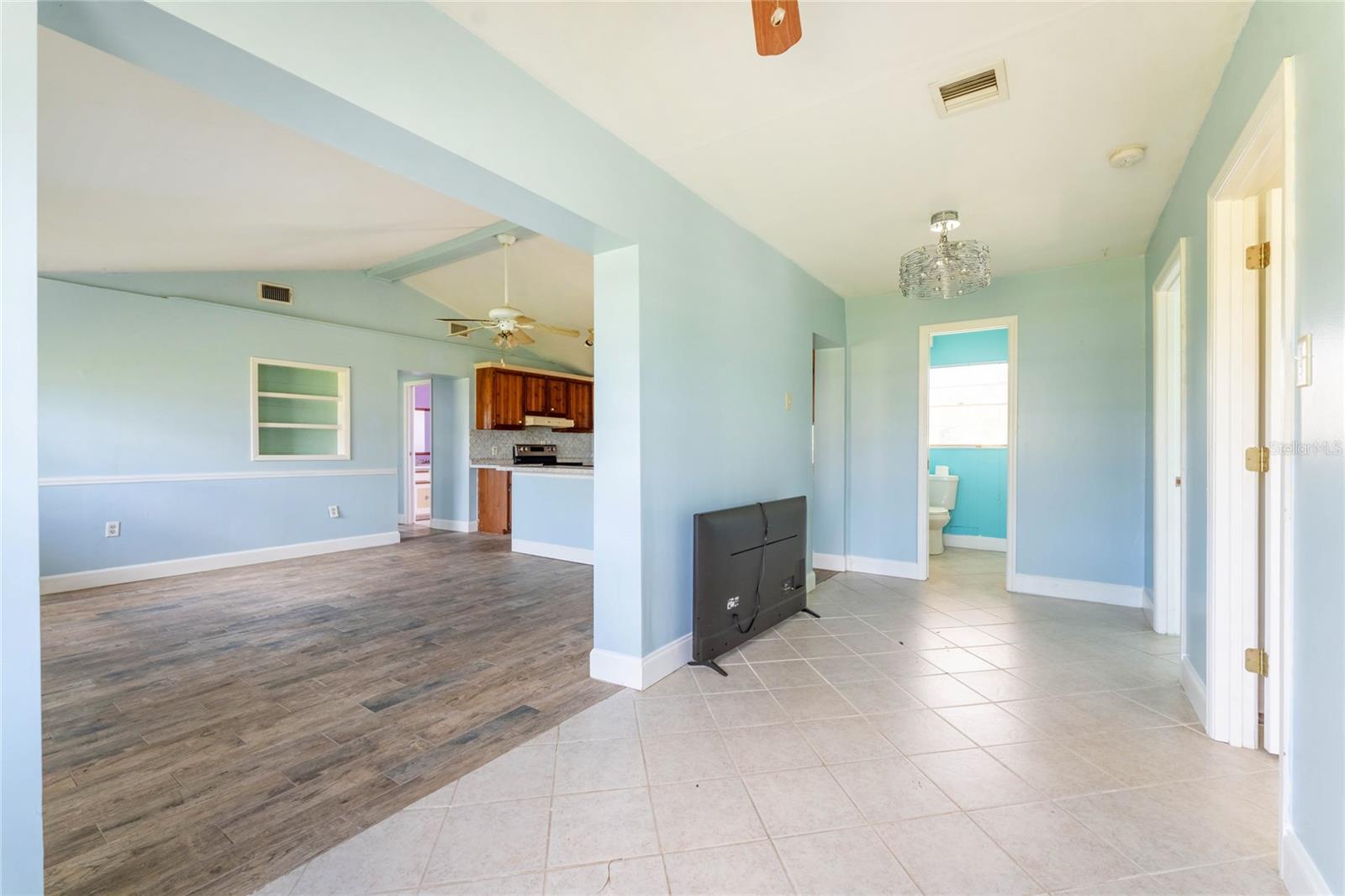 8409 Roosevelt St Property Photo 32