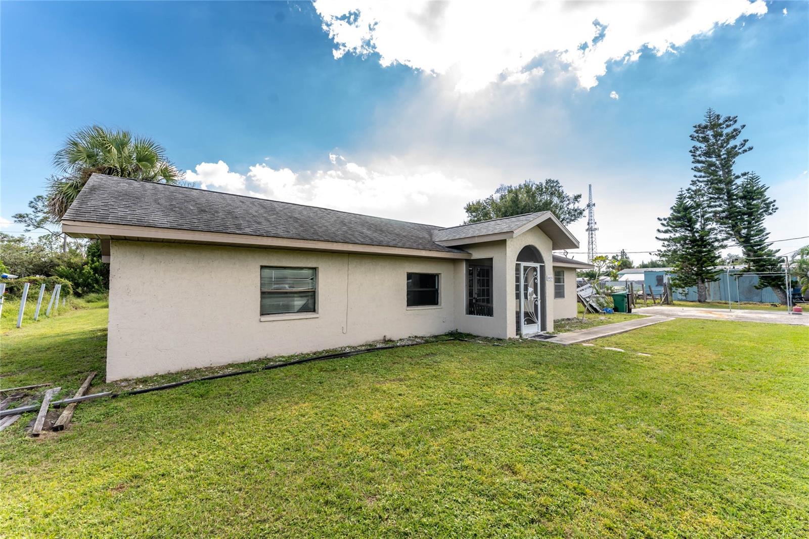 8409 Roosevelt St Property Photo 43