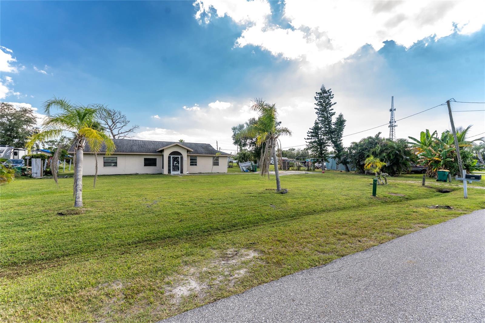 8409 Roosevelt St Property Photo 45