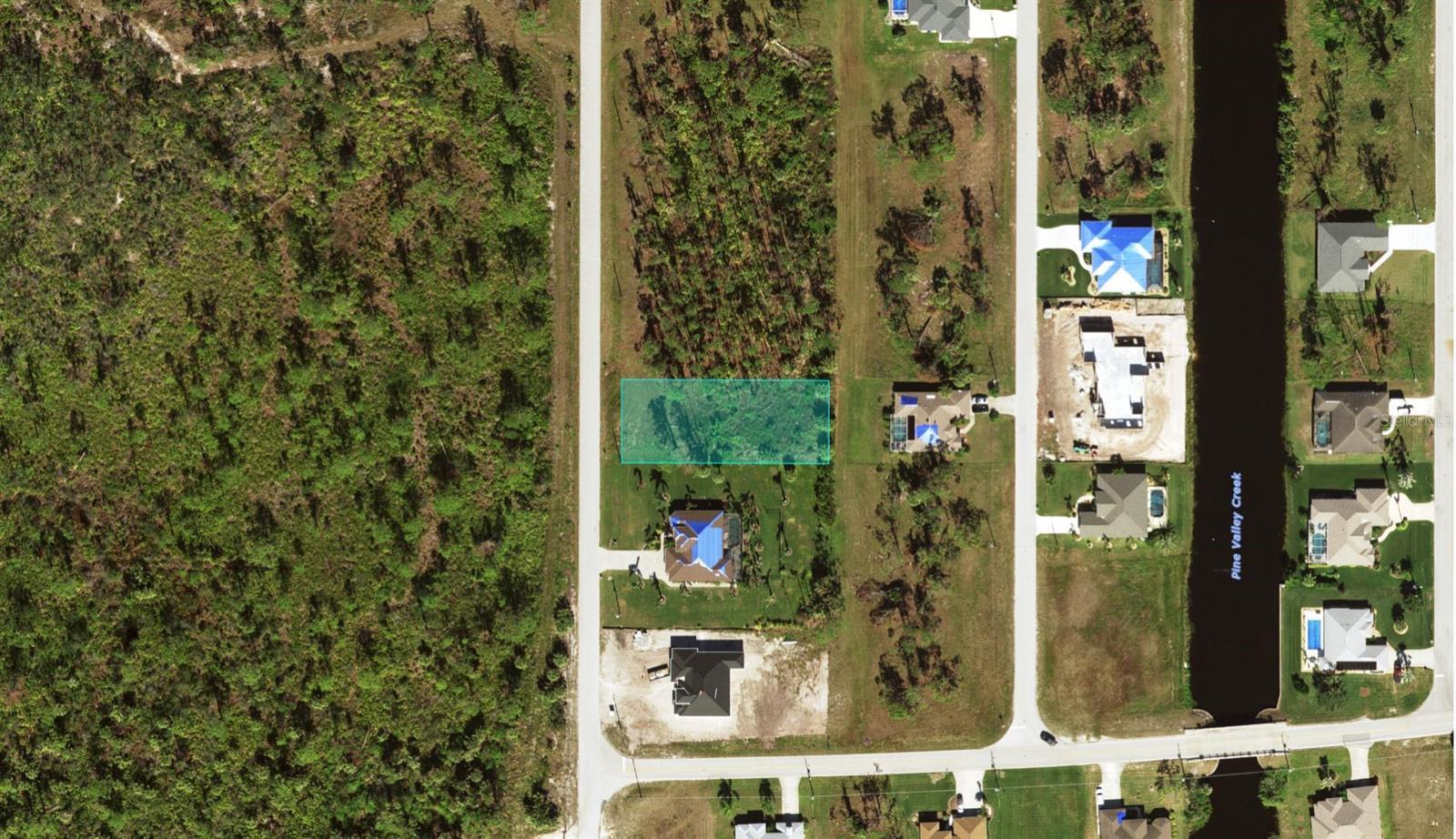 285 ROTONDA BLVD S Property Photo 1
