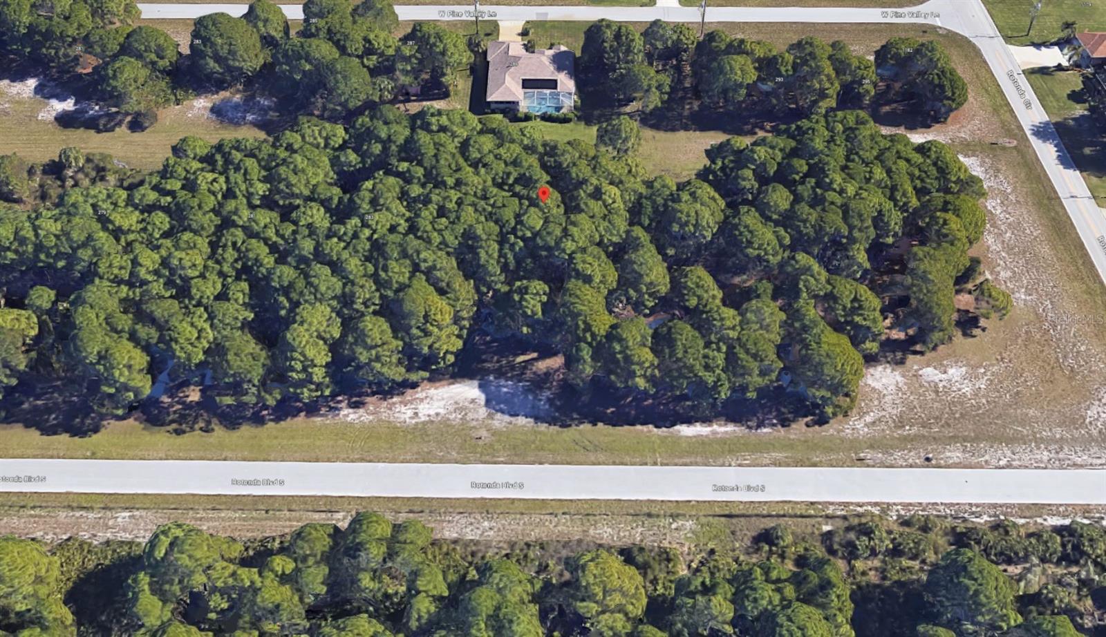 285 Rotonda Blvd S Property Photo 6