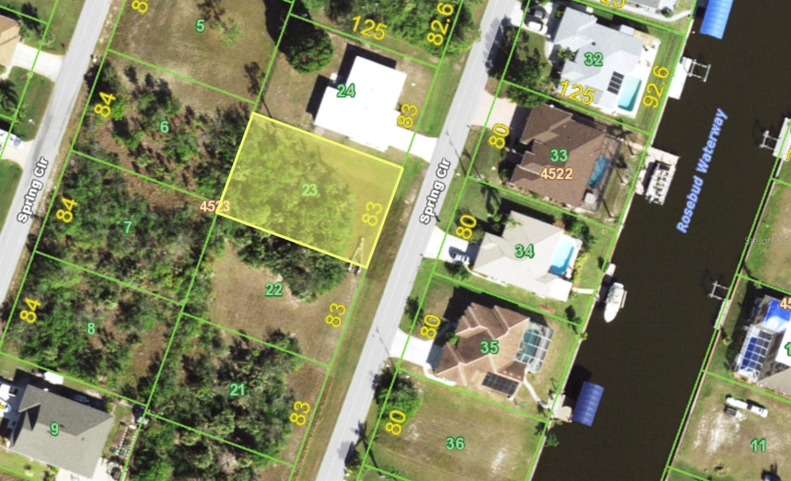 9413 Spring Cir Property Photo 3