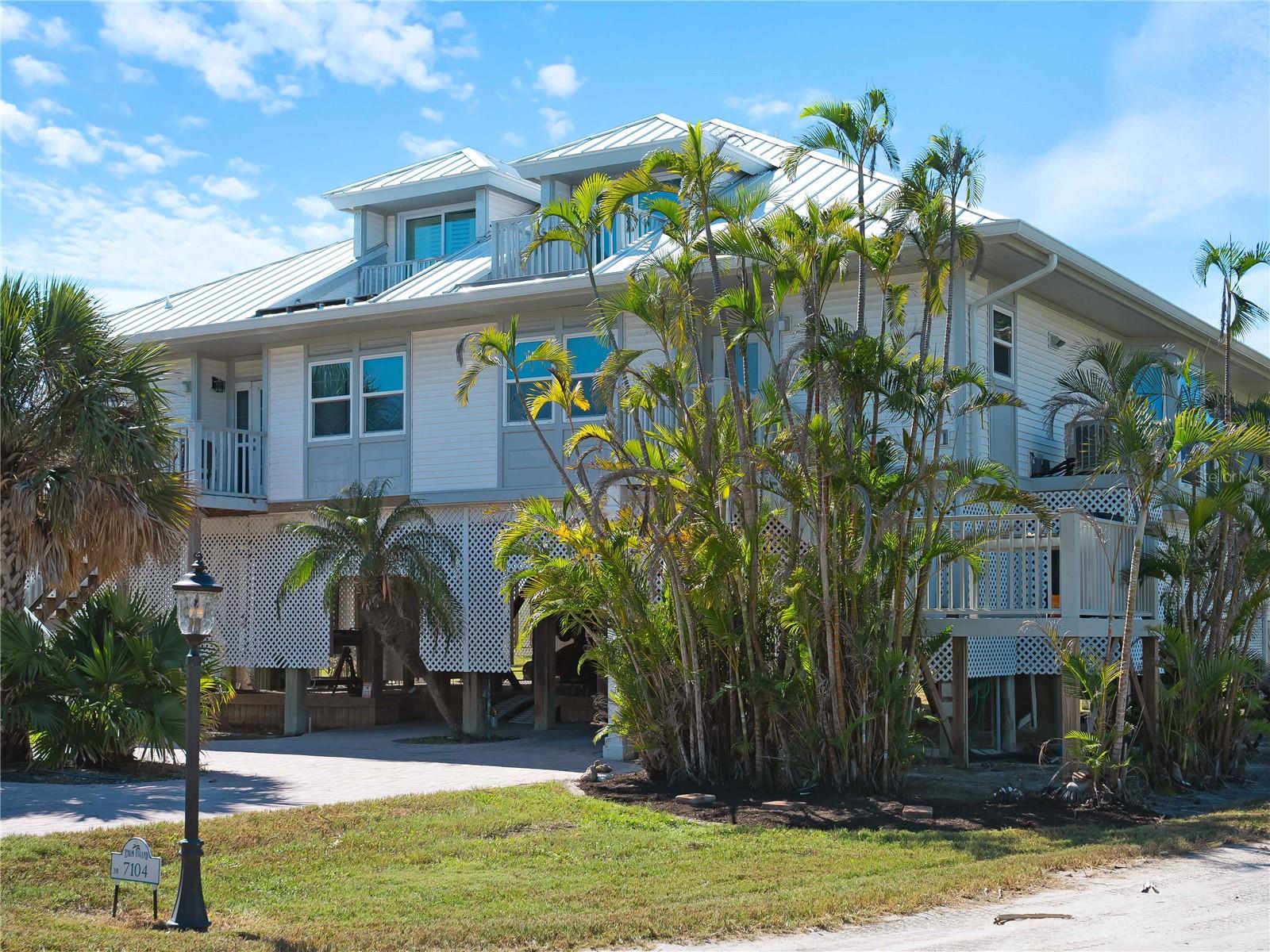 7104 PALM ISLAND DR #LE38