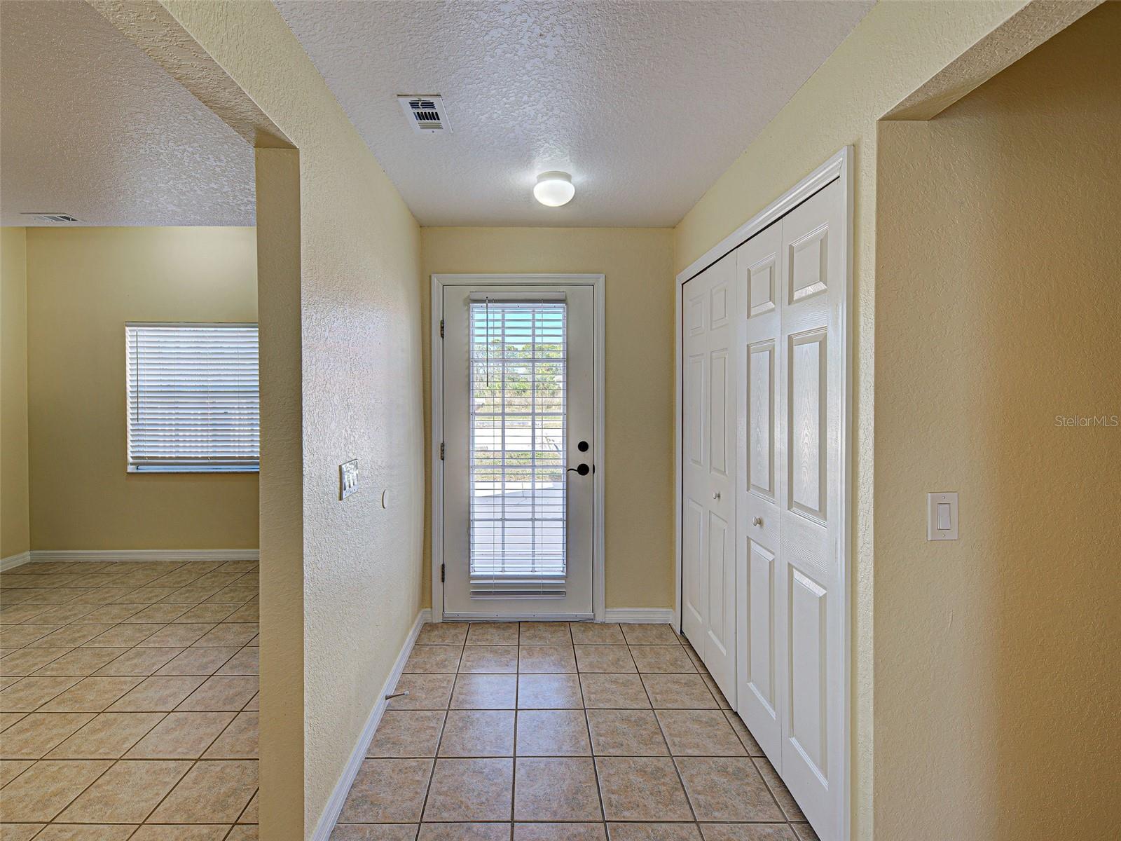 242 Boundary Blvd #114 Property Photo 24