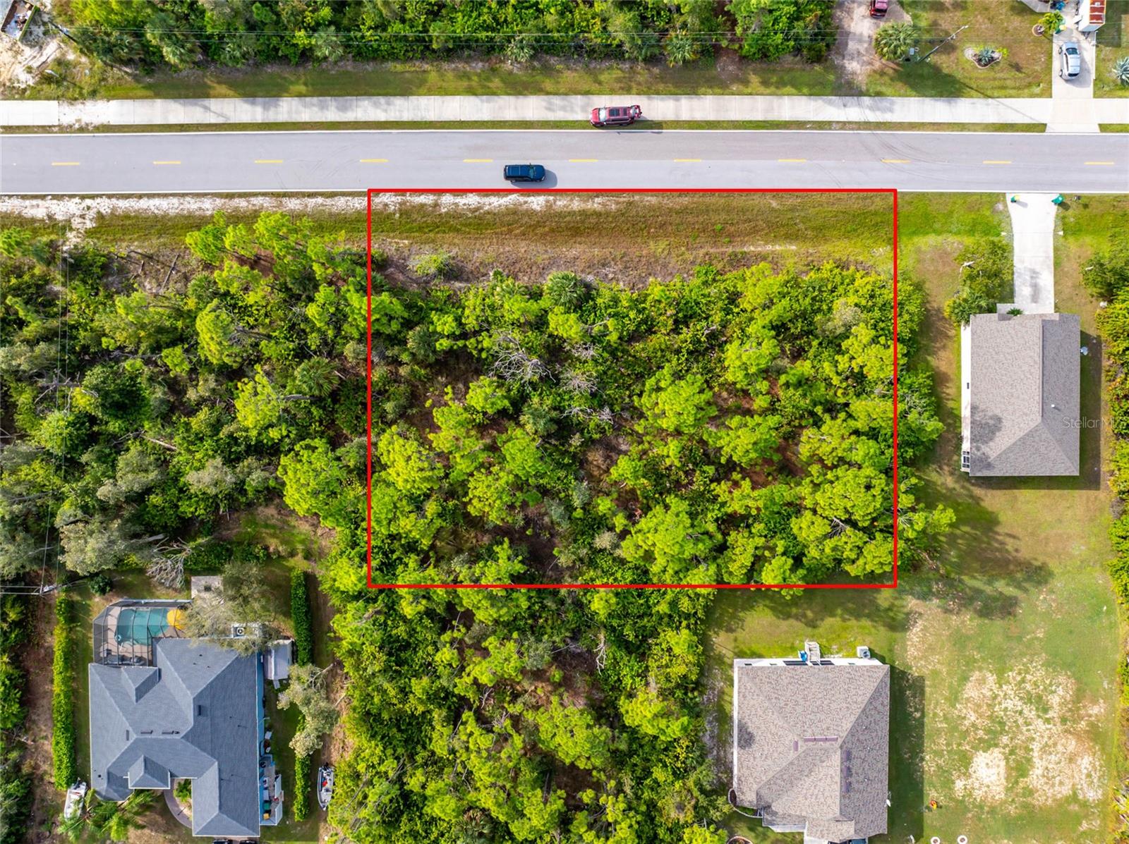 9412 Hallendale Dr Property Photo 3