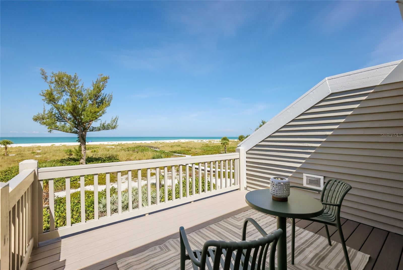 17 SEAWATCH DR Property Photo 1