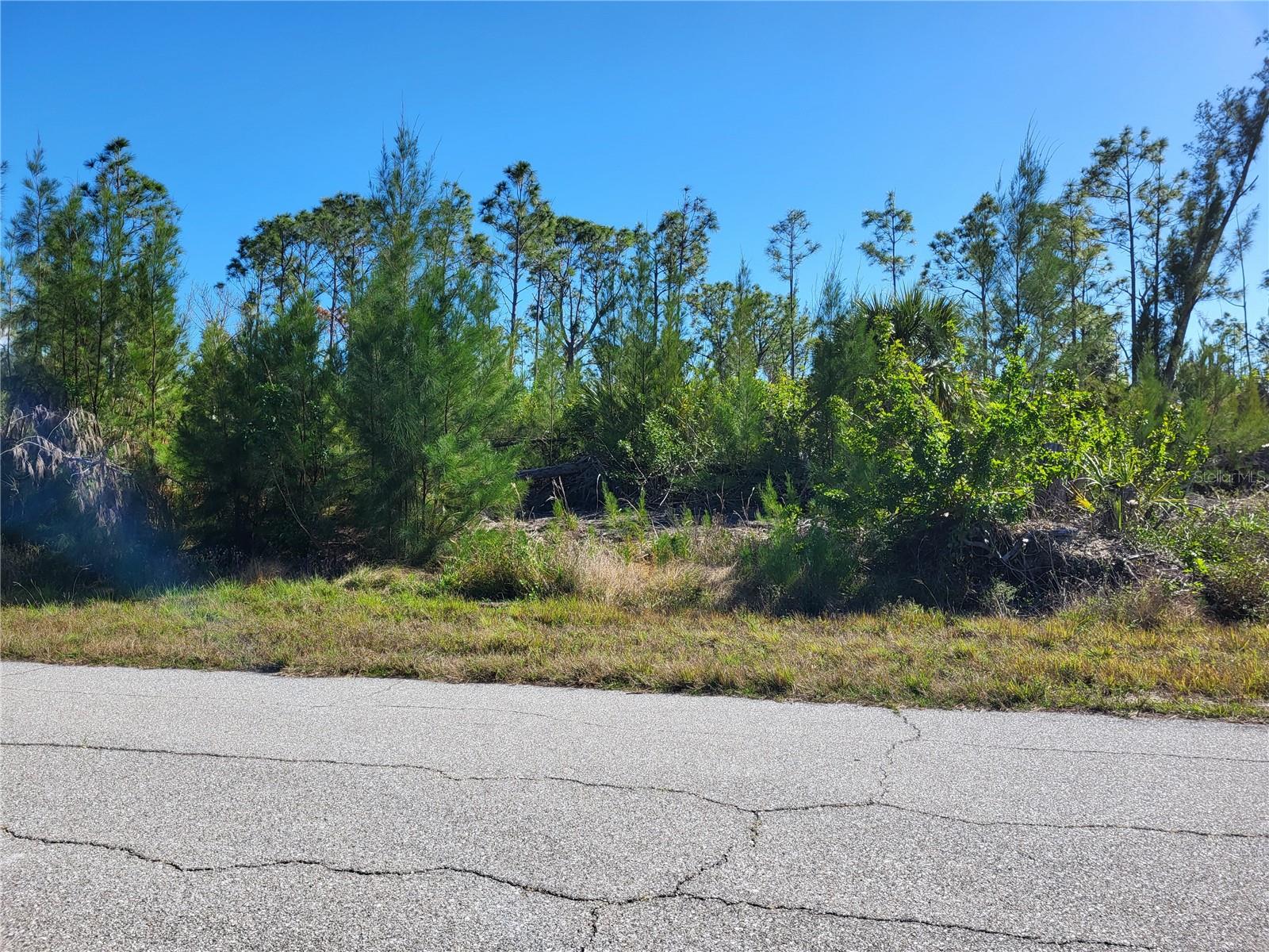 16280 La Barge Cir Property Photo 12