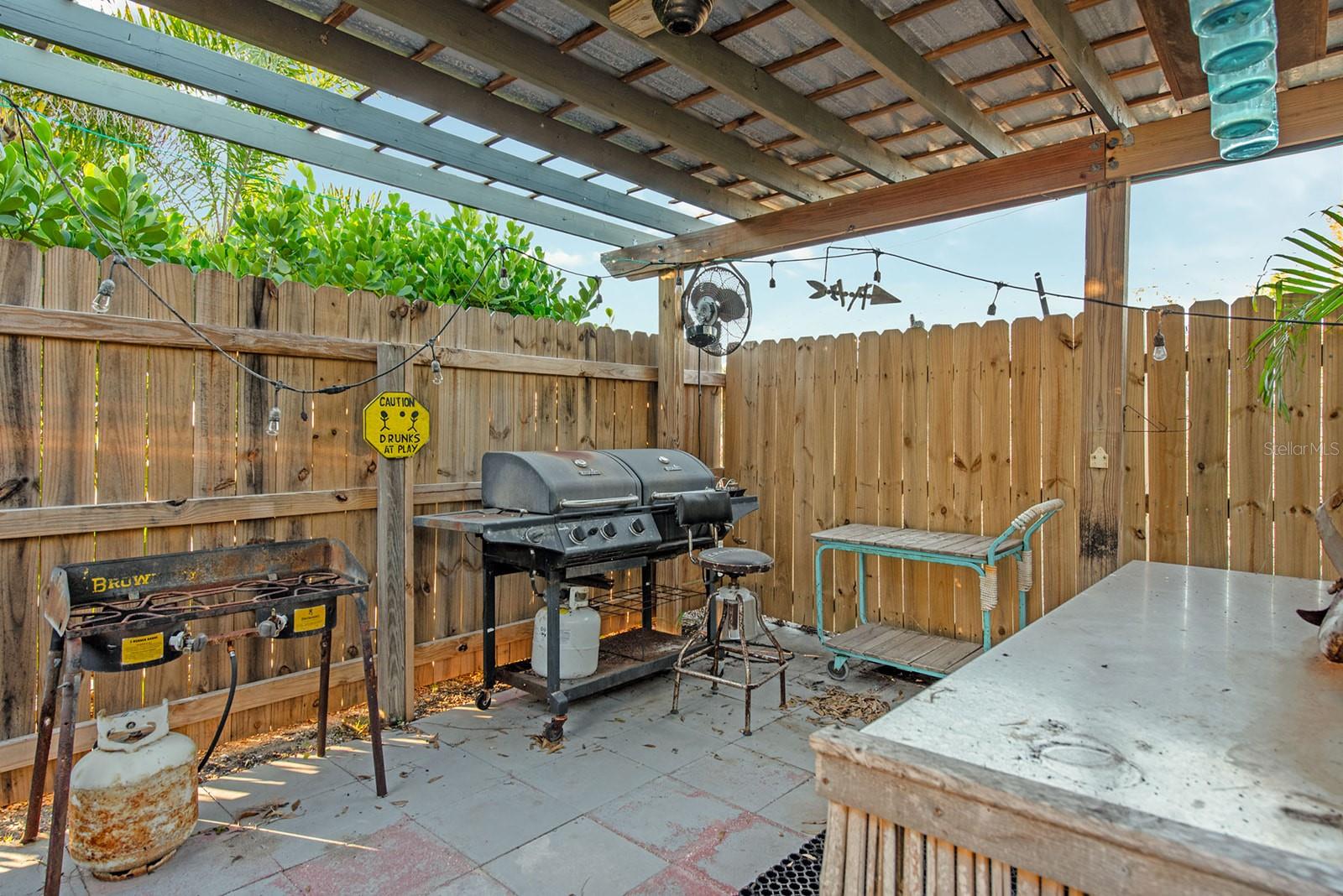 300 E Bay Heights Ave Property Photo 56