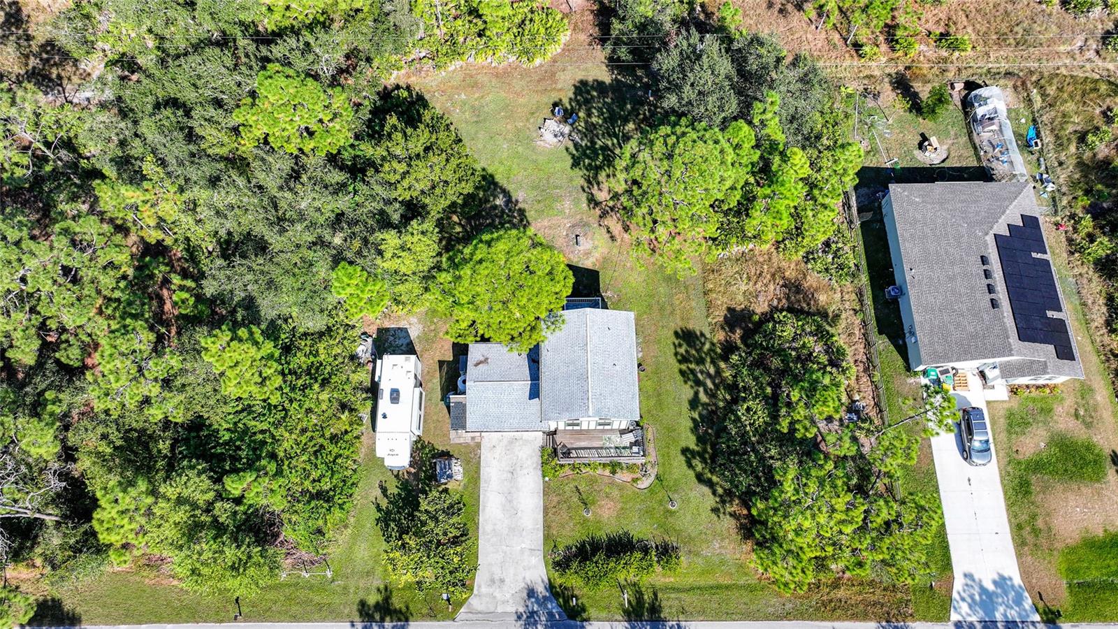 28094 Chinquapin Dr Property Photo 2