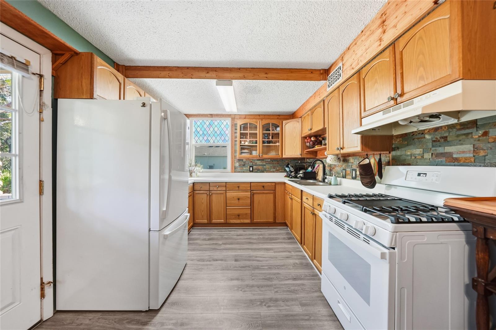28094 Chinquapin Dr Property Photo 11