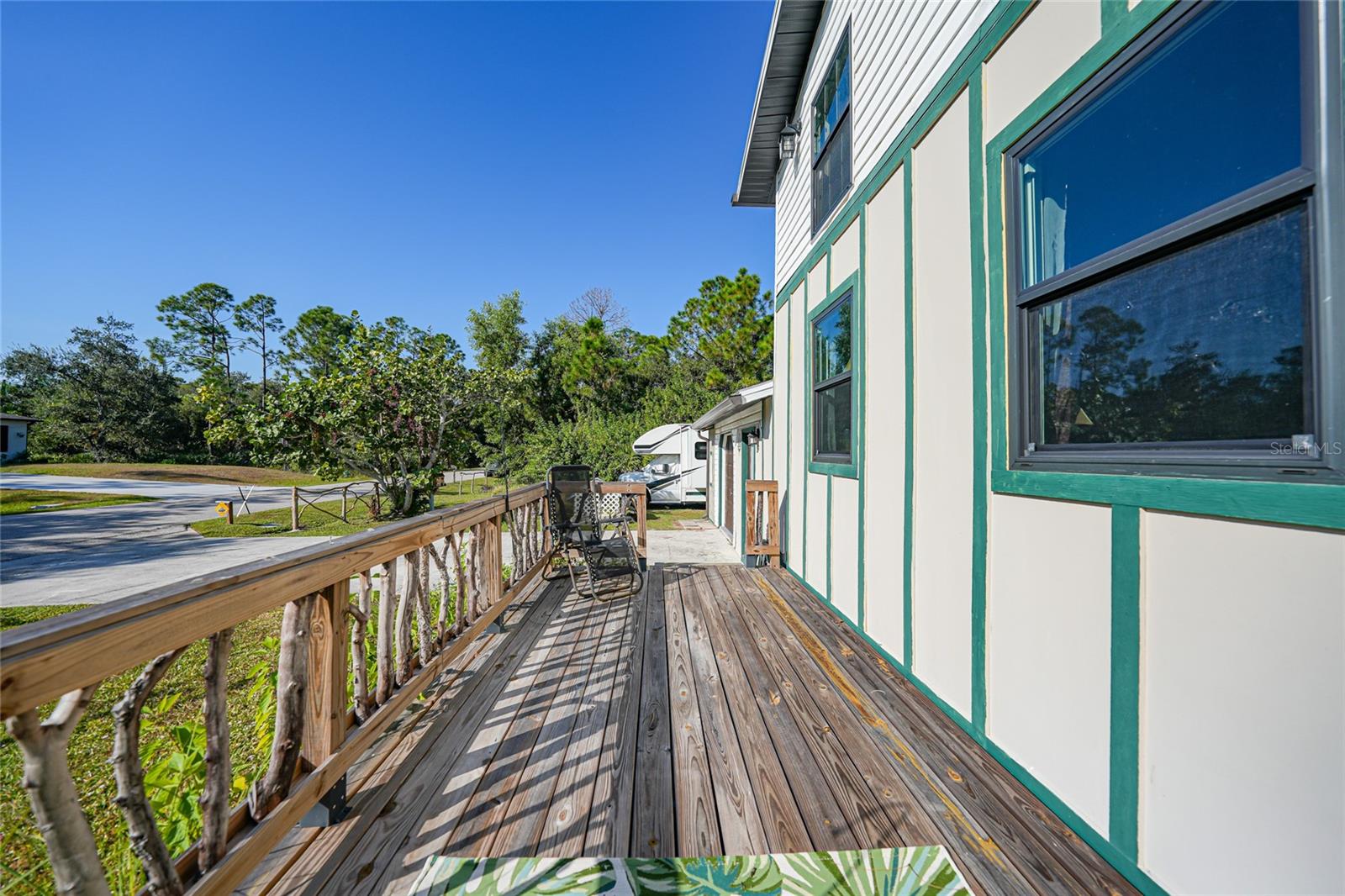 28094 Chinquapin Dr Property Photo 32