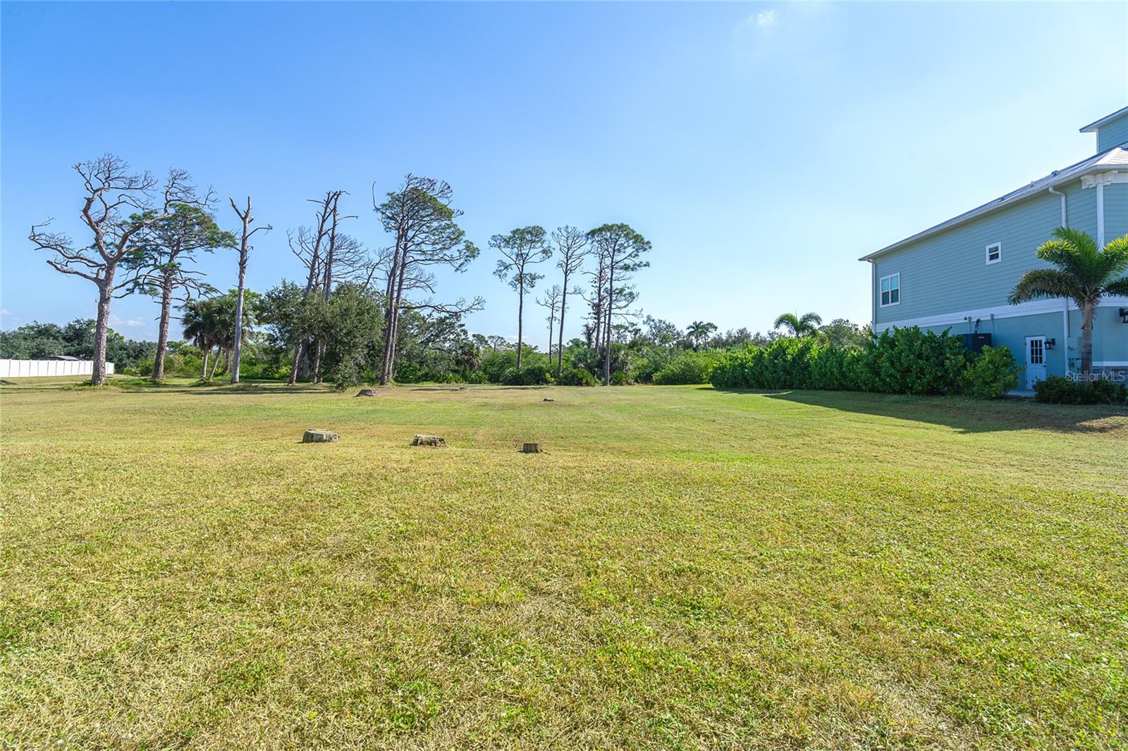 8089 Weyers Ct Property Photo 12