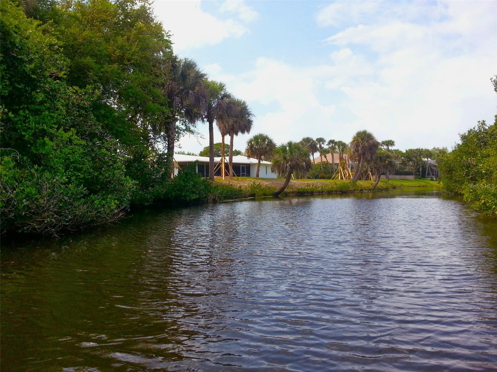120 Barracuda Dr Property Photo 3