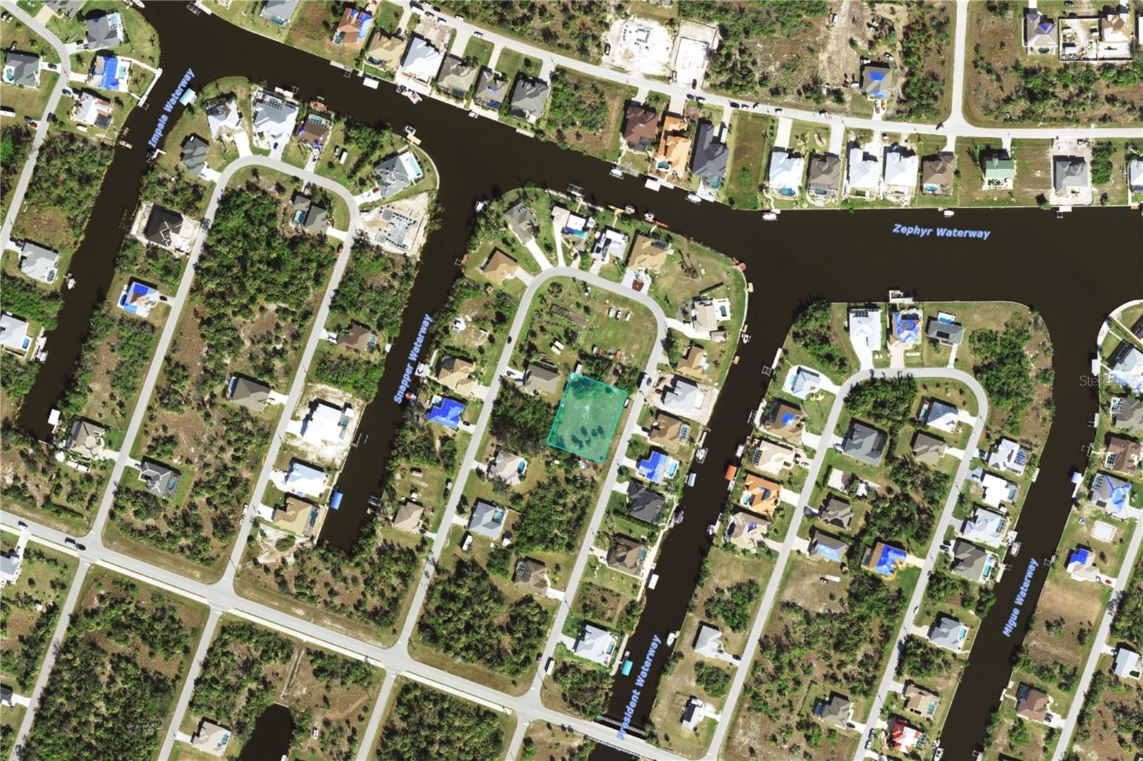 9287 Snapper Cir Property Photo 1