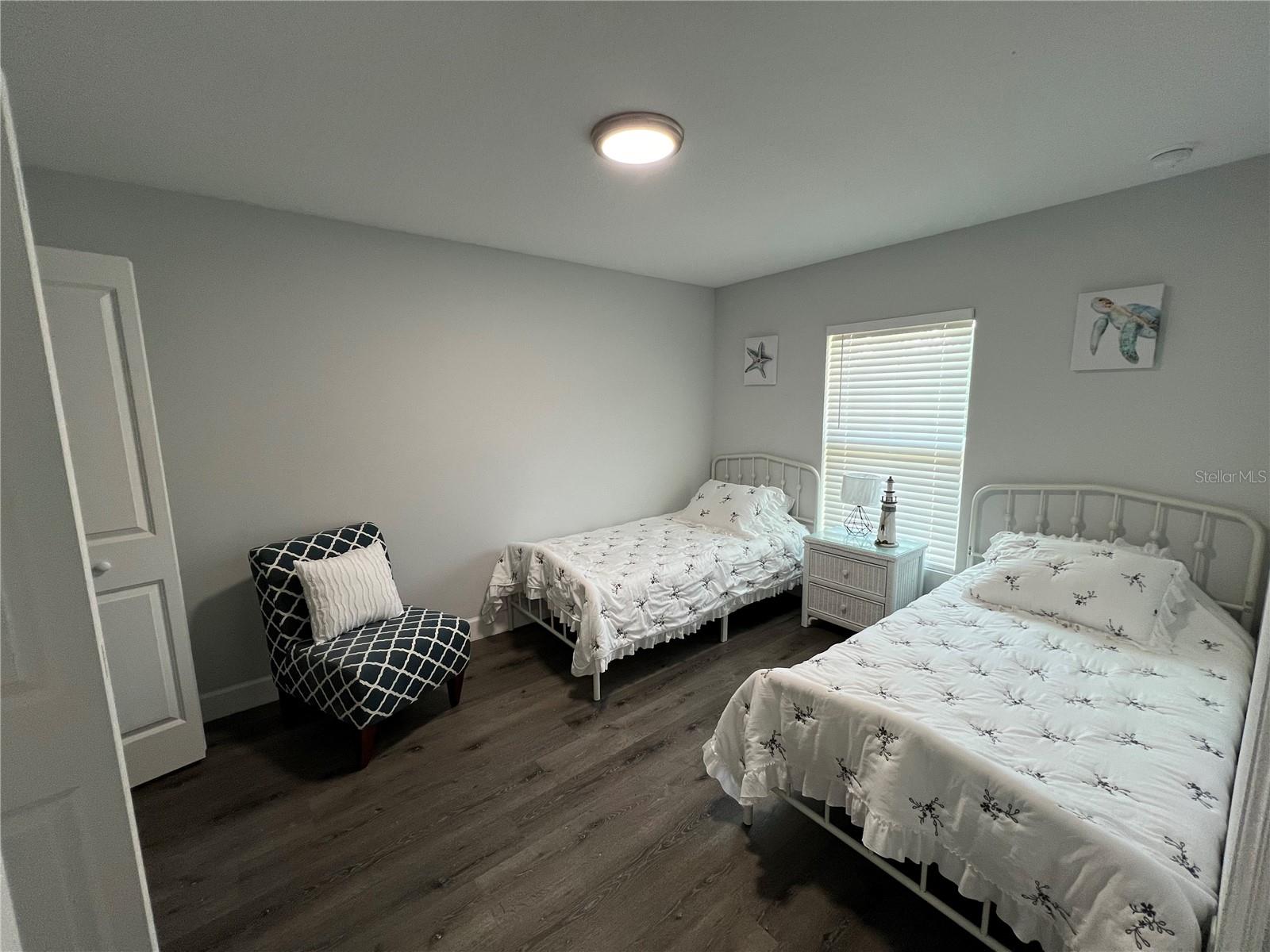 9092 Agate St Property Photo 4