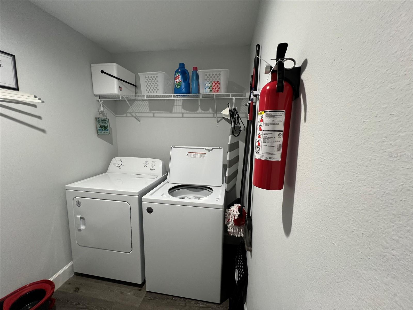9092 Agate St Property Photo 6