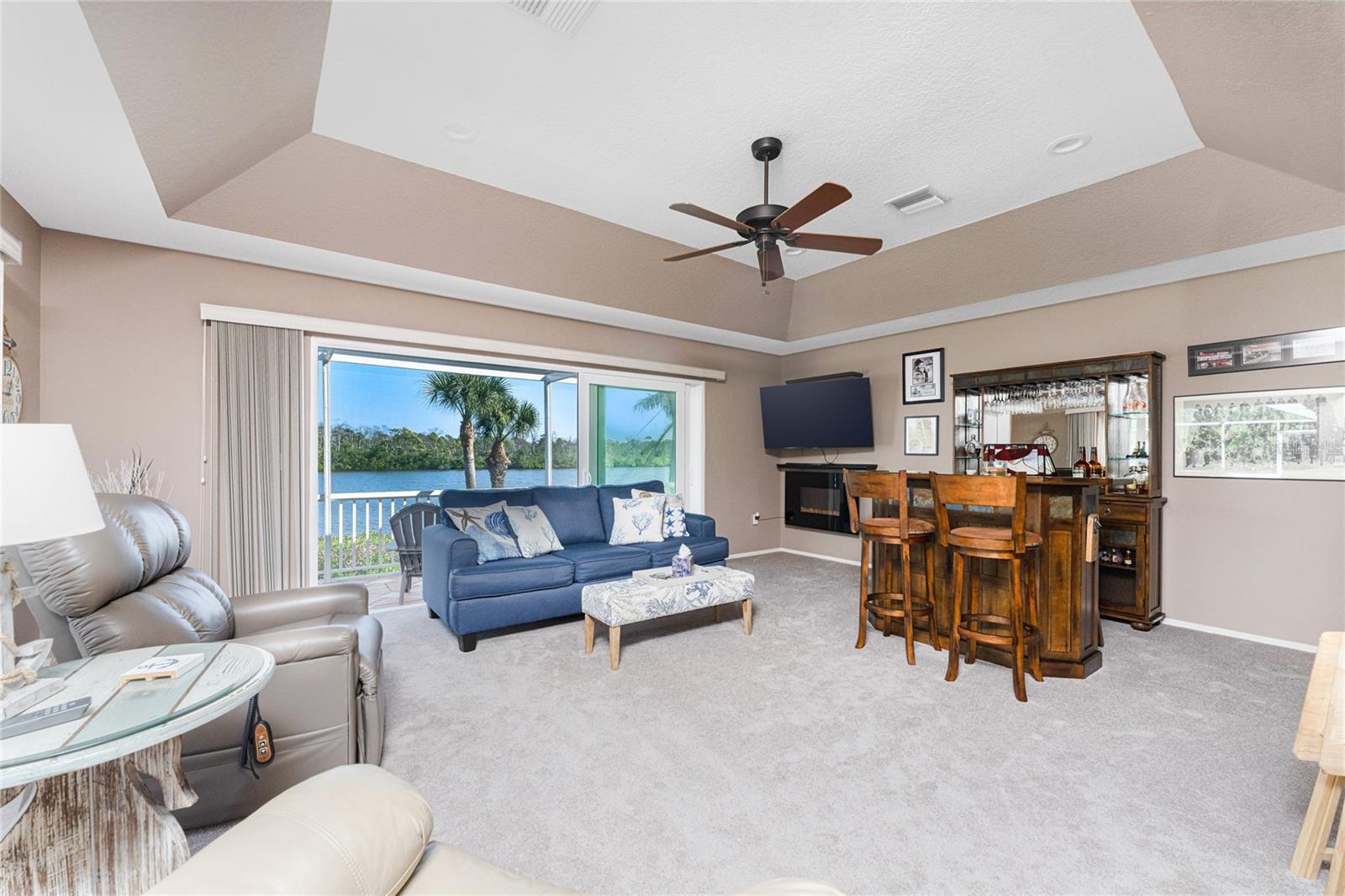 310 Coral Creek Dr Property Photo 21