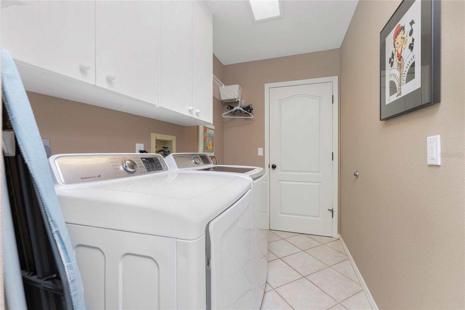 310 Coral Creek Dr Property Photo 41
