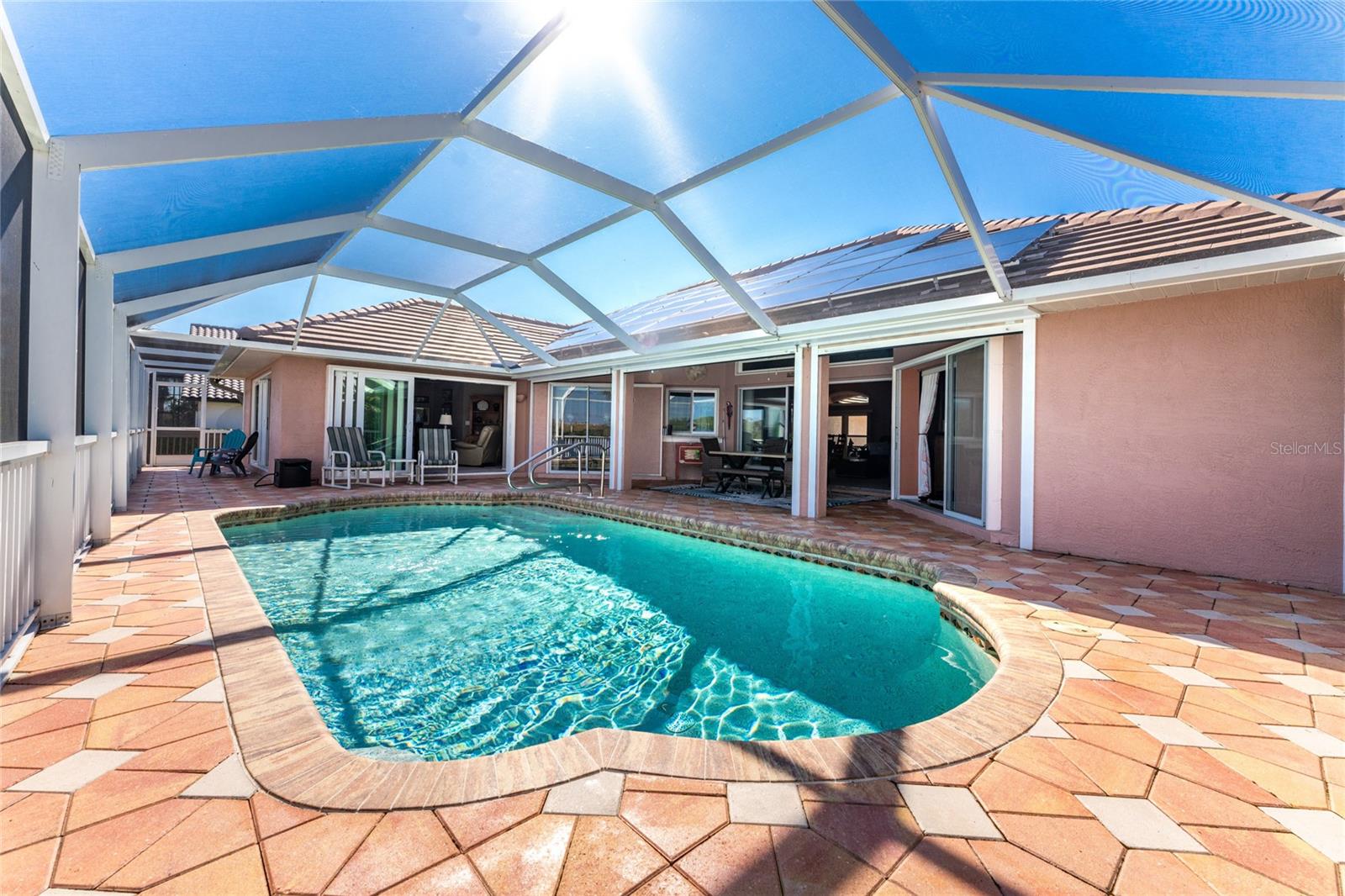 310 Coral Creek Dr Property Photo 48