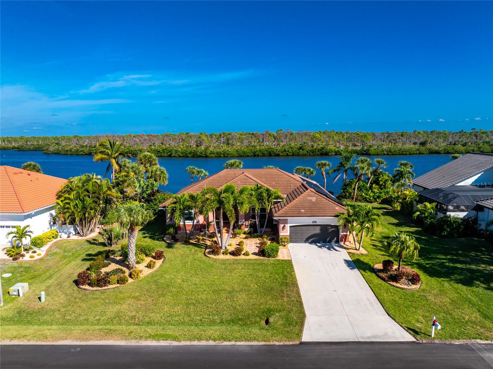 310 Coral Creek Dr Property Photo 61