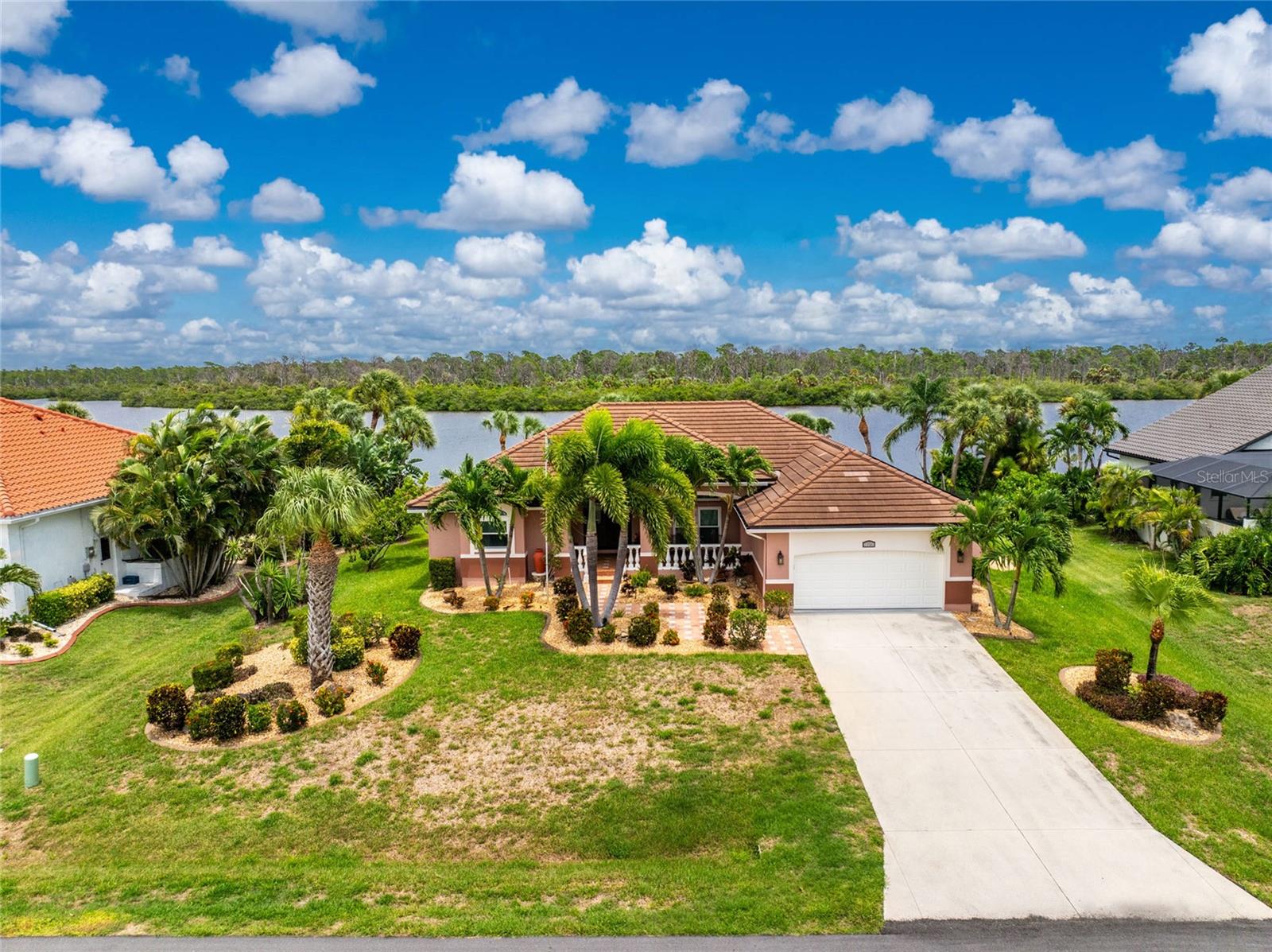 310 Coral Creek Dr Property Photo 75