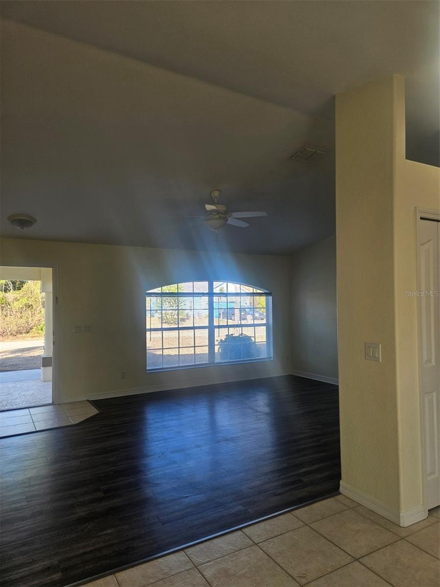 4138 Azora St Property Photo 12