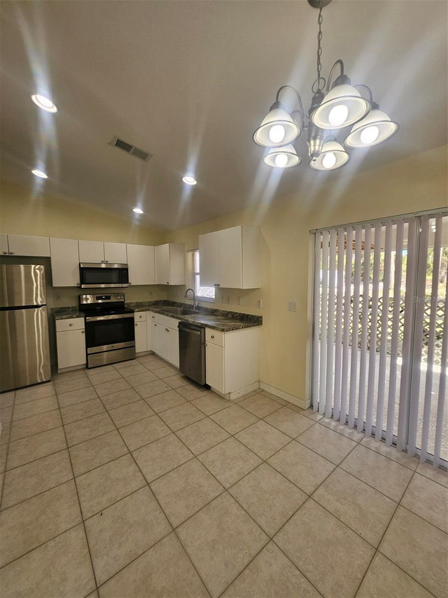 4138 Azora St Property Photo 13