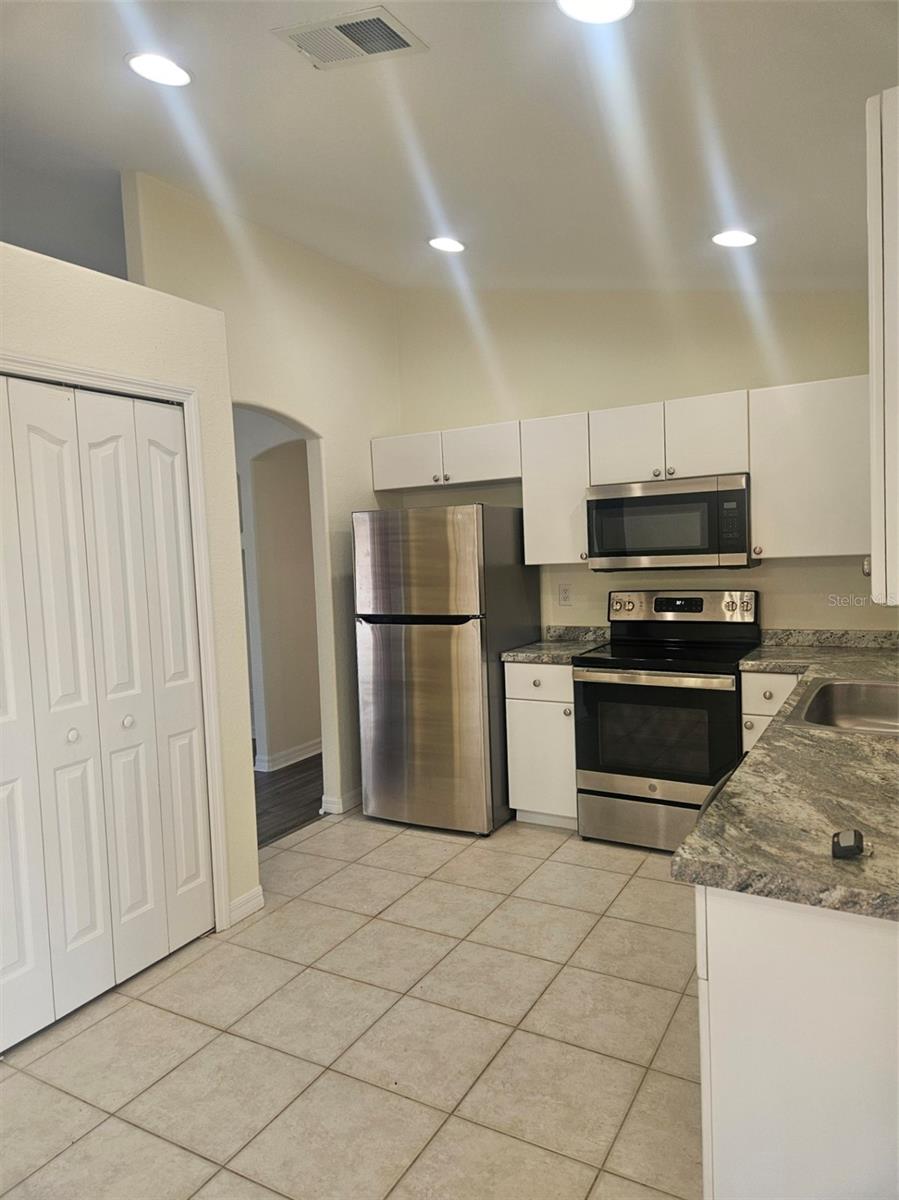 4138 Azora St Property Photo 14