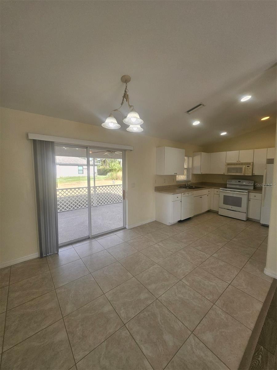 7450 Blutter Rd Property Photo 14