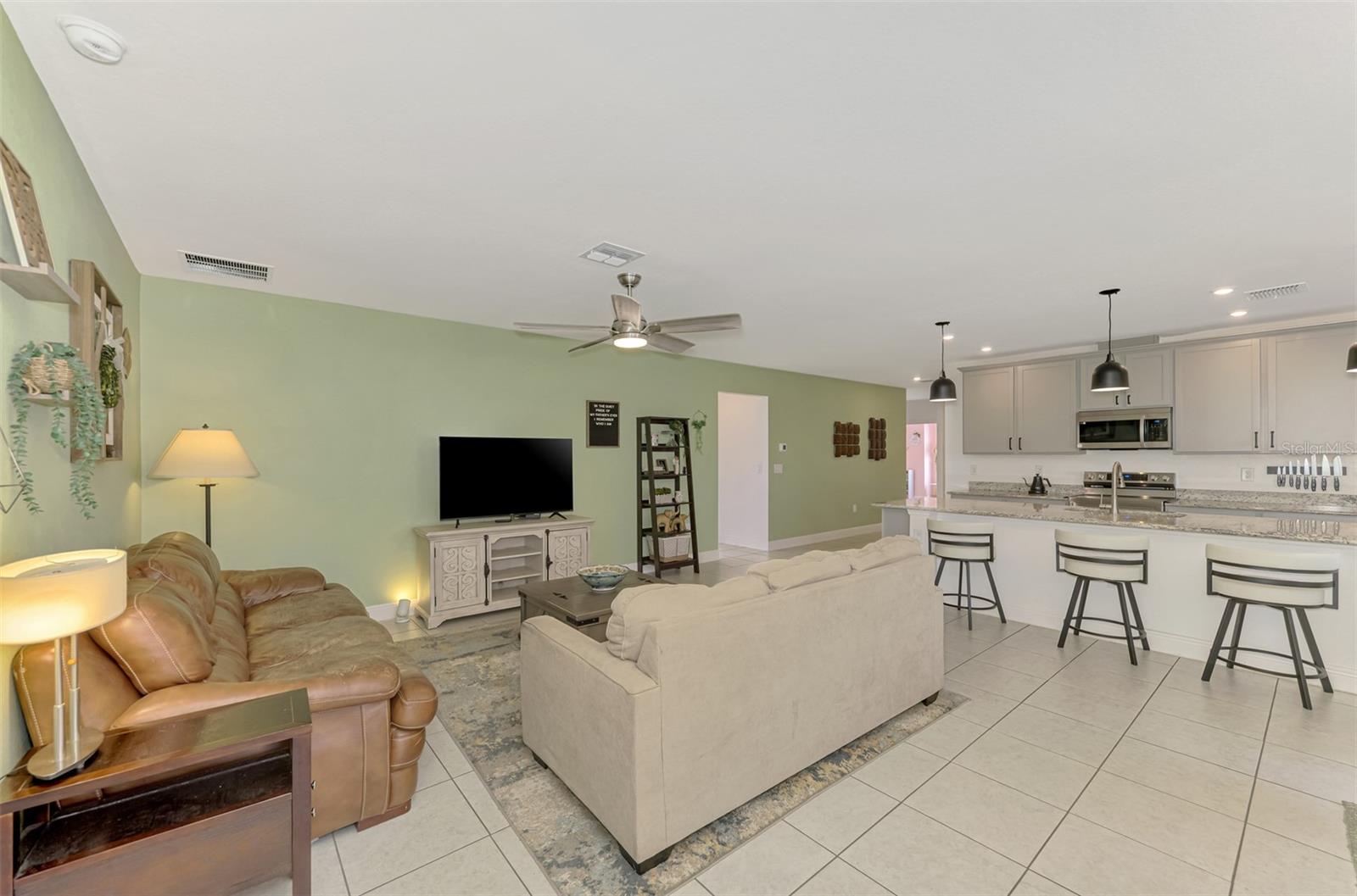 25889 Aysen Dr Property Photo 23