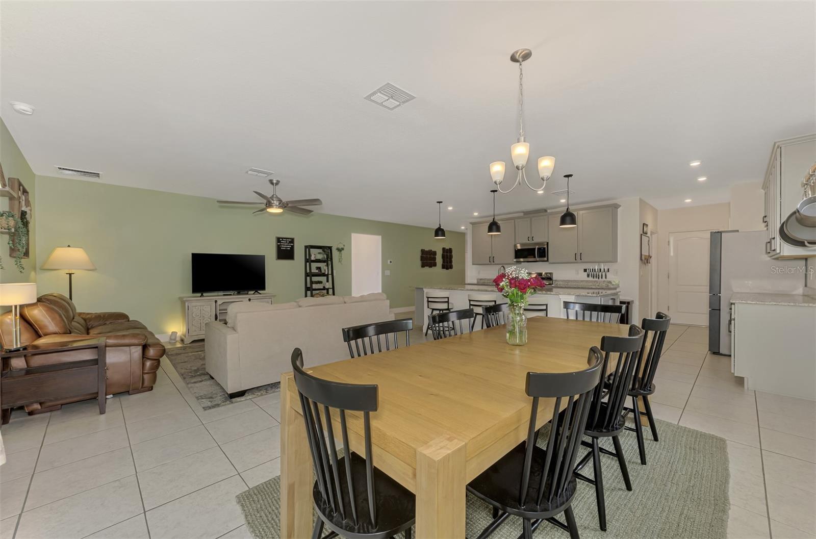 25889 Aysen Dr Property Photo 25