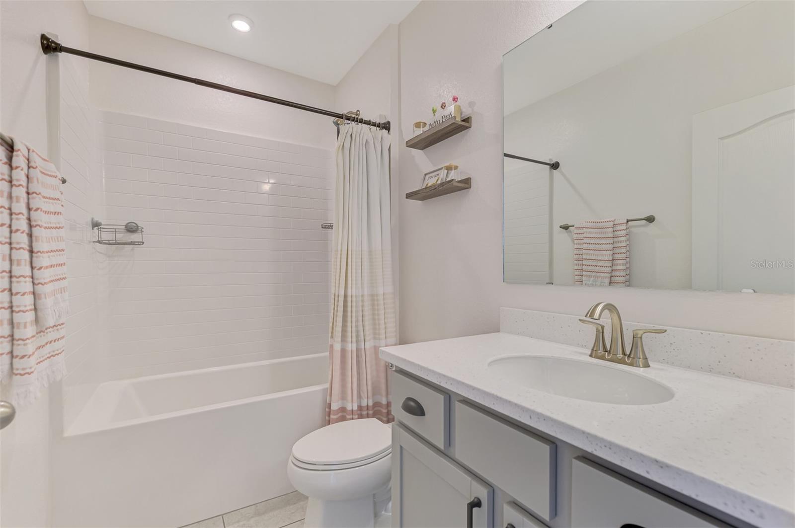 25889 Aysen Dr Property Photo 37