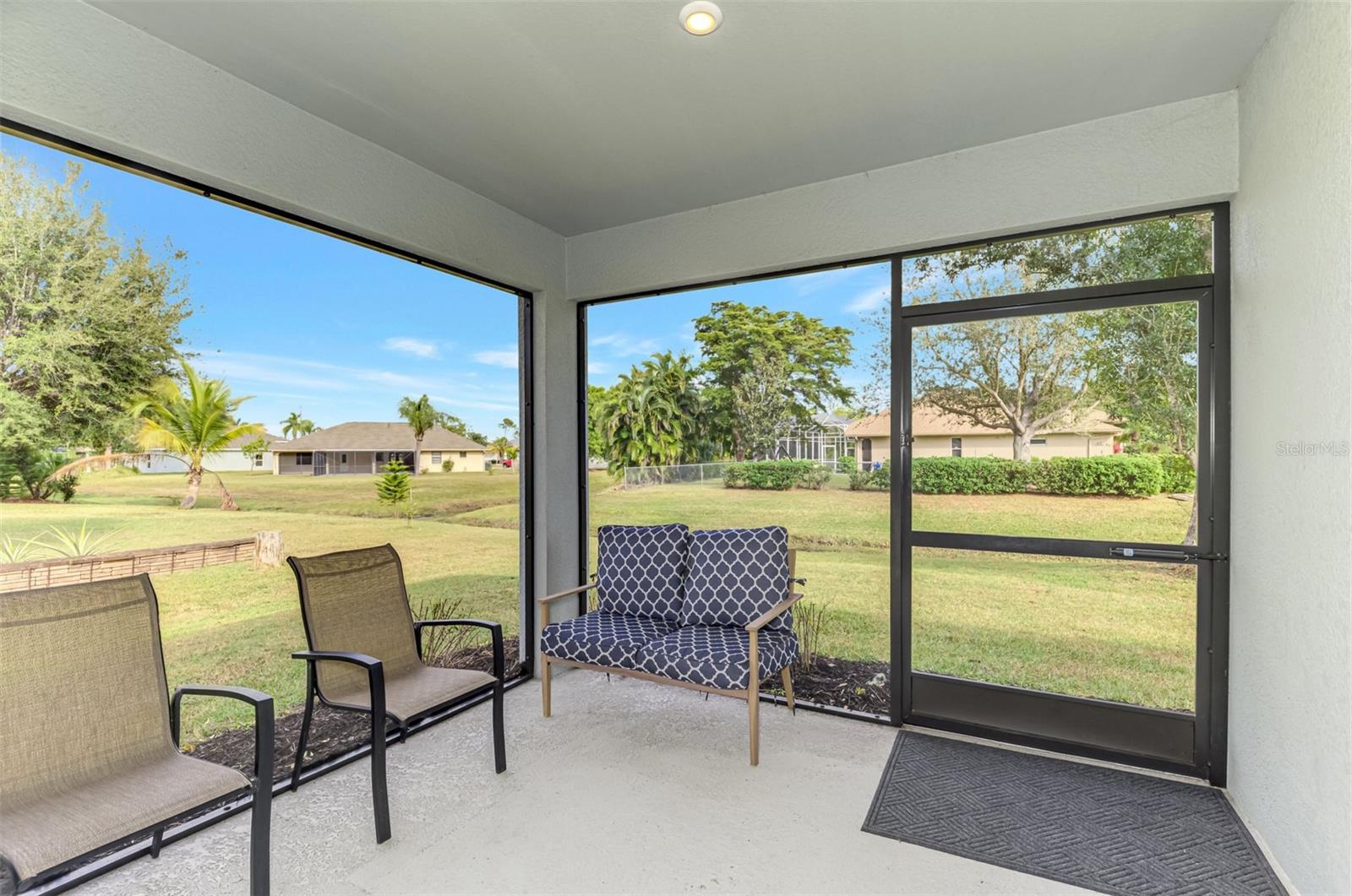 25889 Aysen Dr Property Photo 43