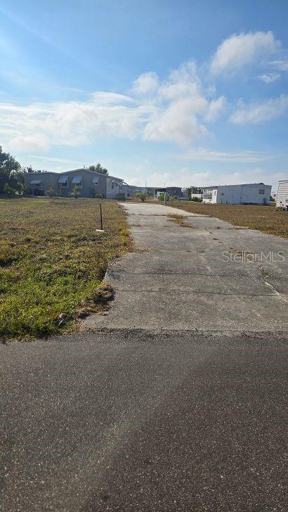 1365 Sanderling Dr Property Photo 3