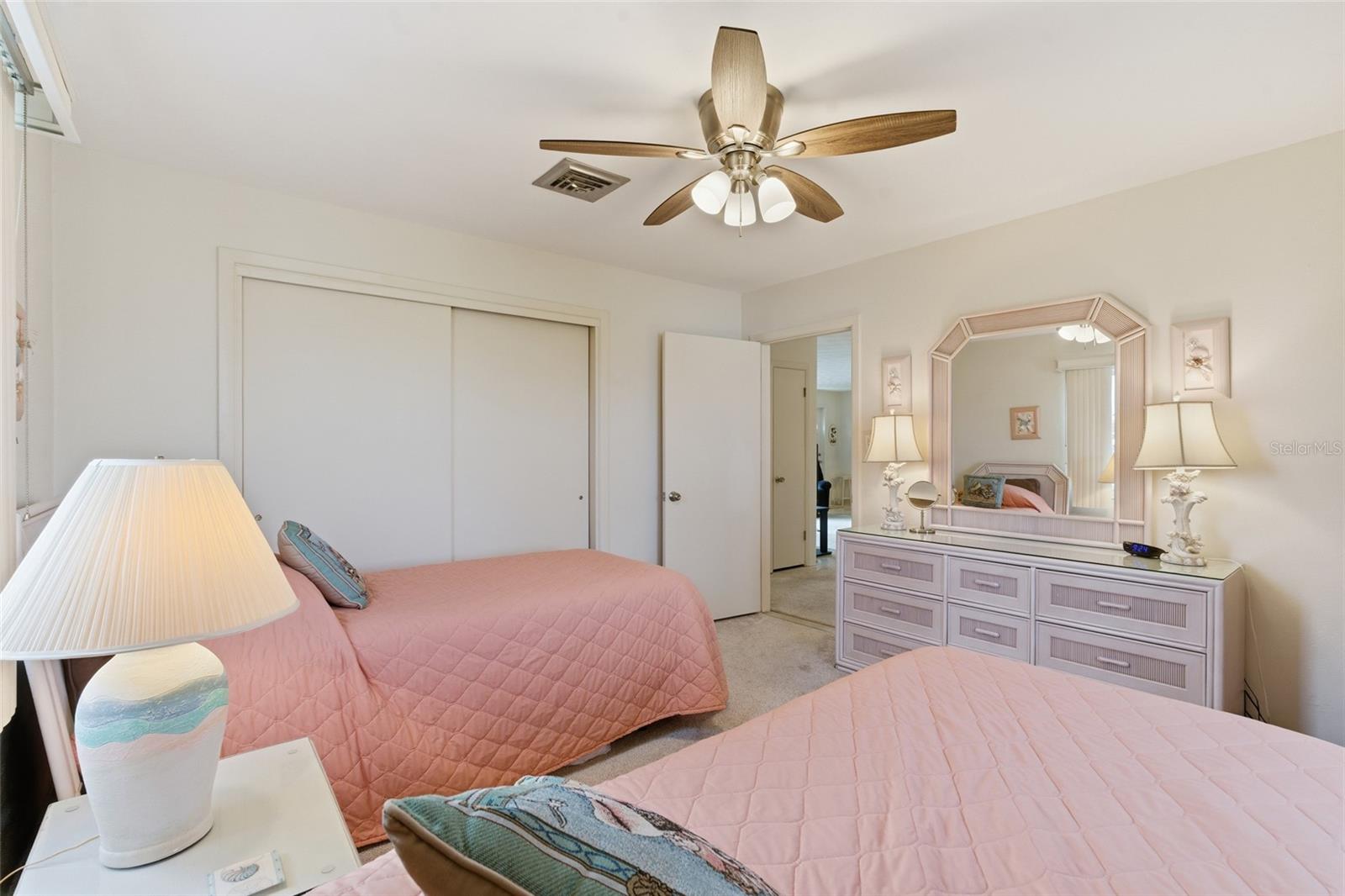 2050 Oyster Creek Dr Property Photo 25
