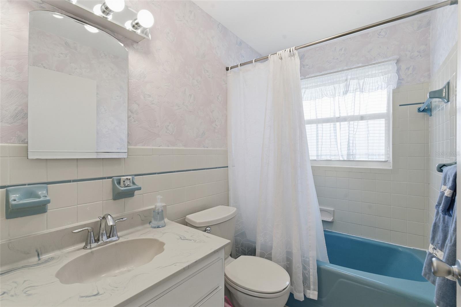 2050 Oyster Creek Dr Property Photo 26